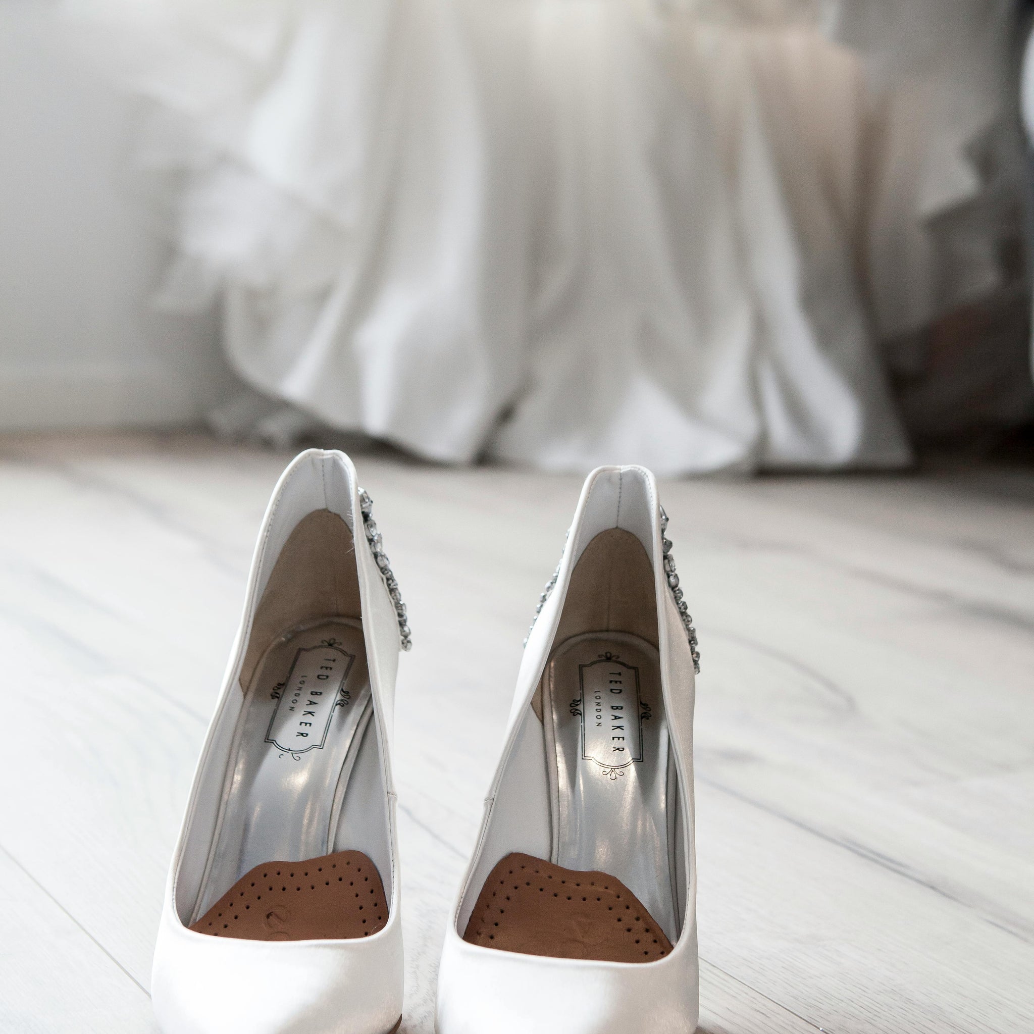 What Does a Bridal Dresser Do? Everything You Need to Know