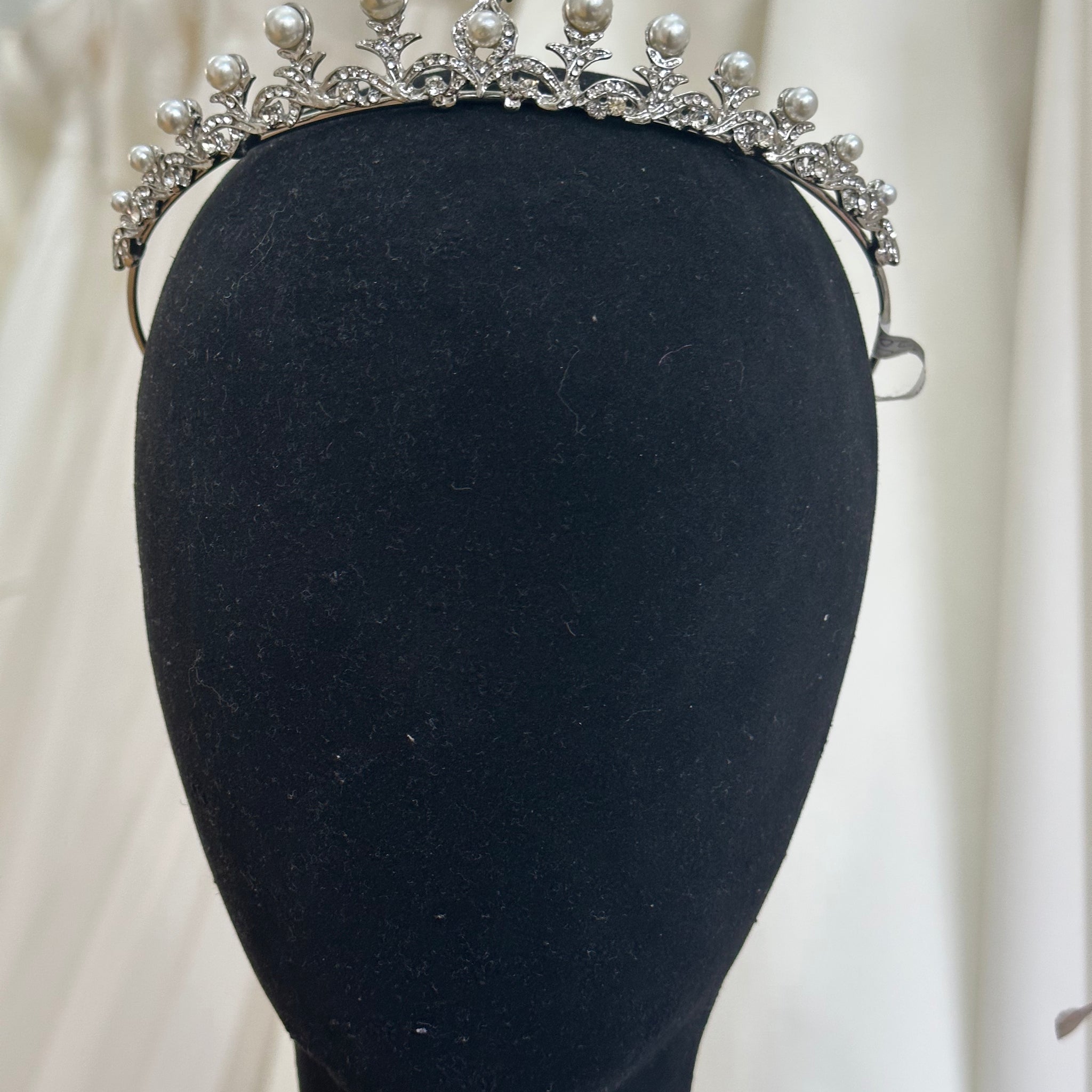 Small Pearl Tiara