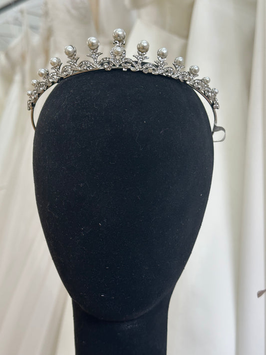 Small Pearl Tiara