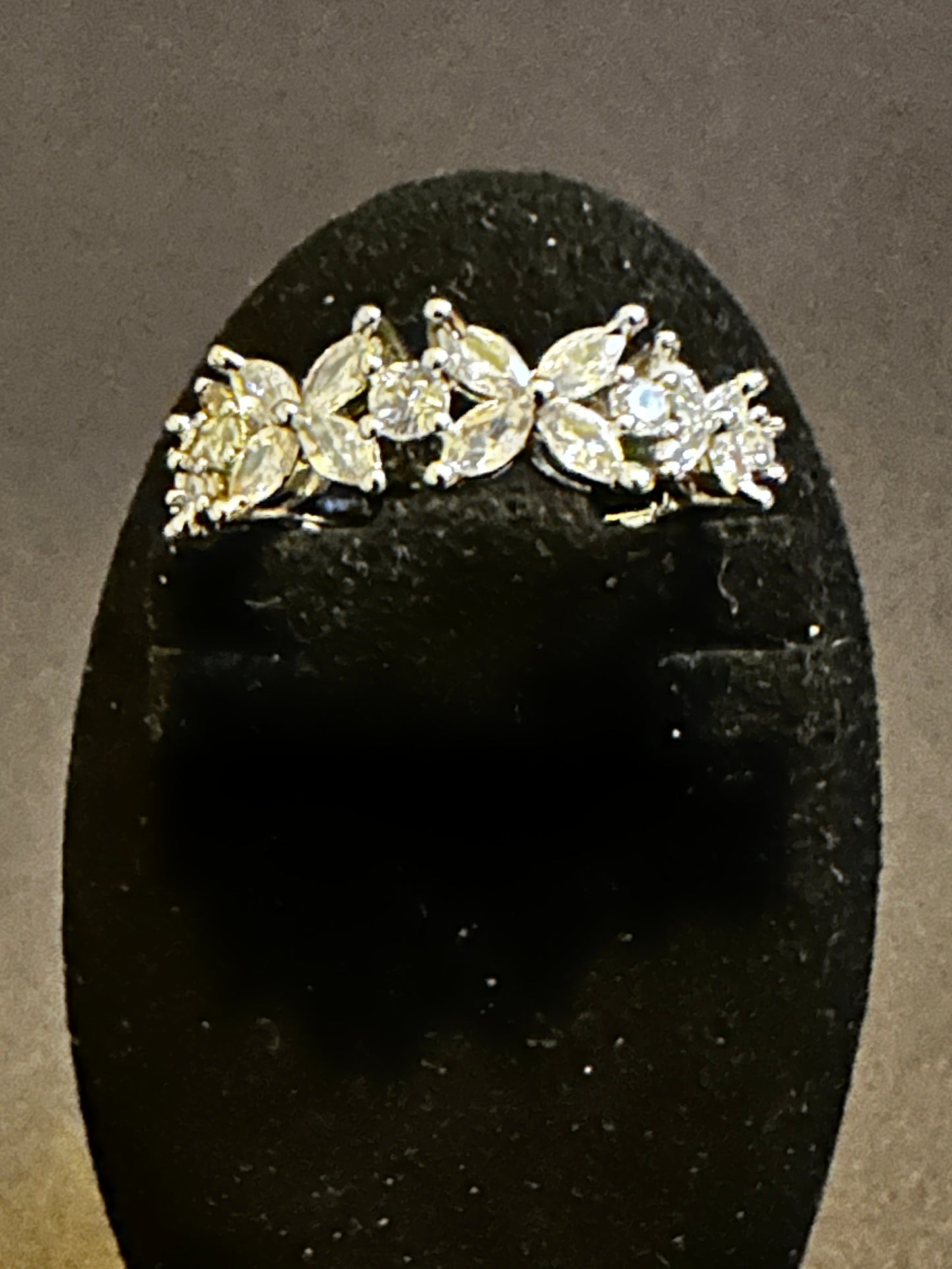 Floral Crystal Ring