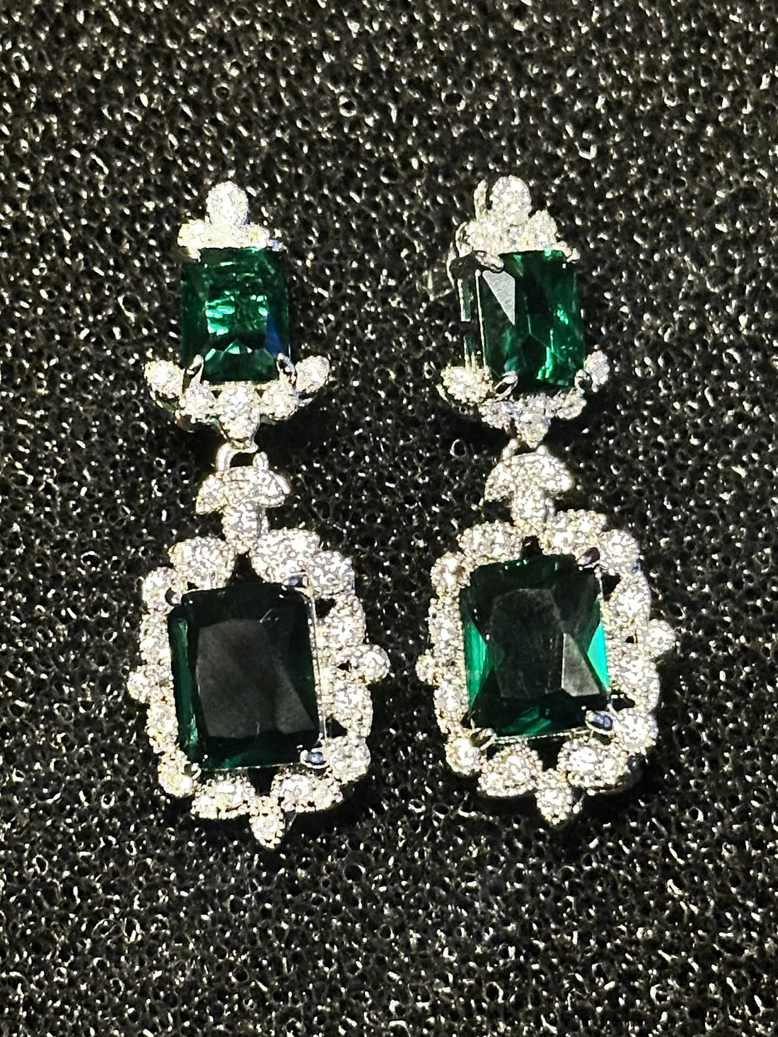 Emerald Green Drop Earrings