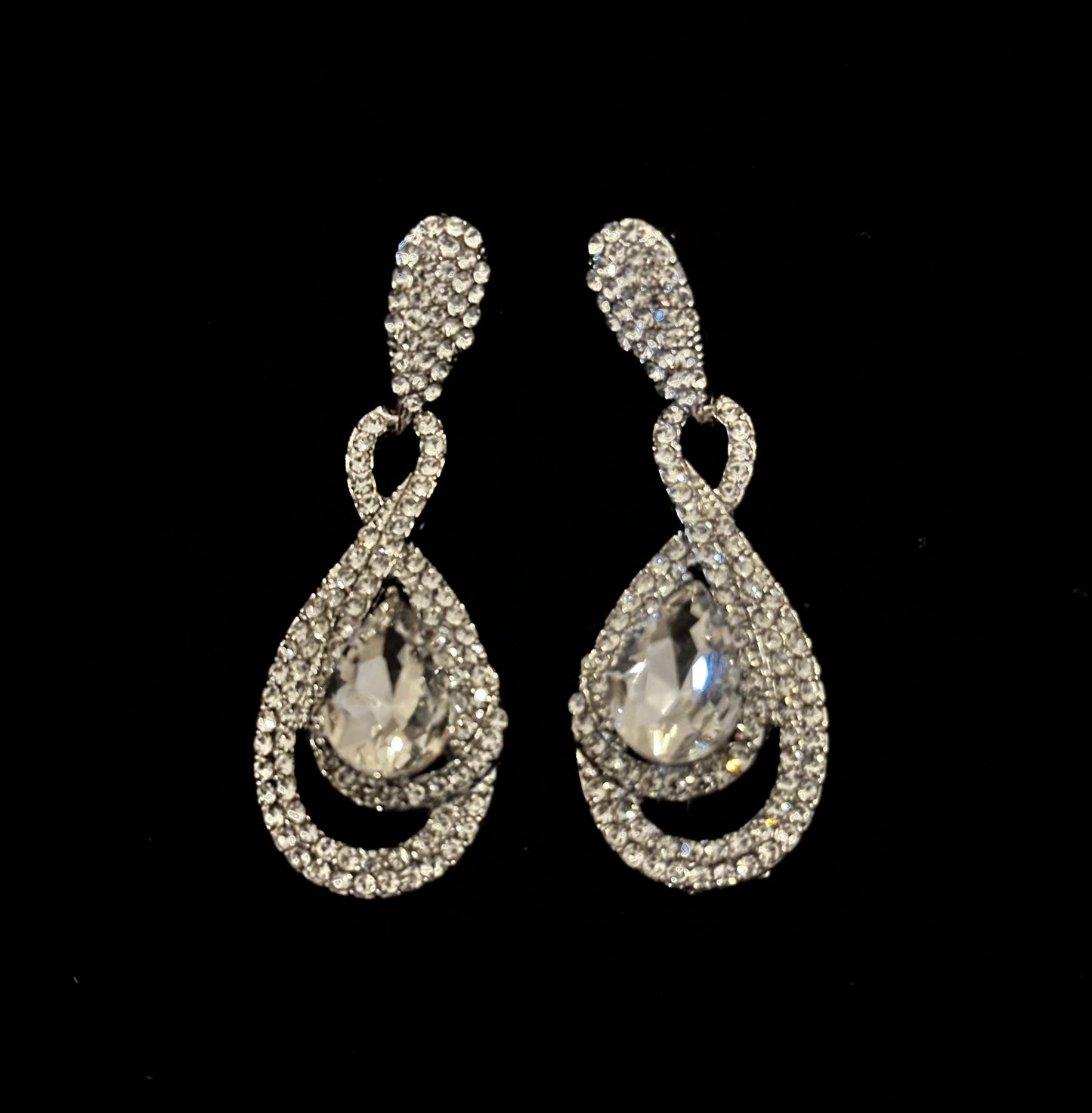 Twist Pave large Crystal Drop