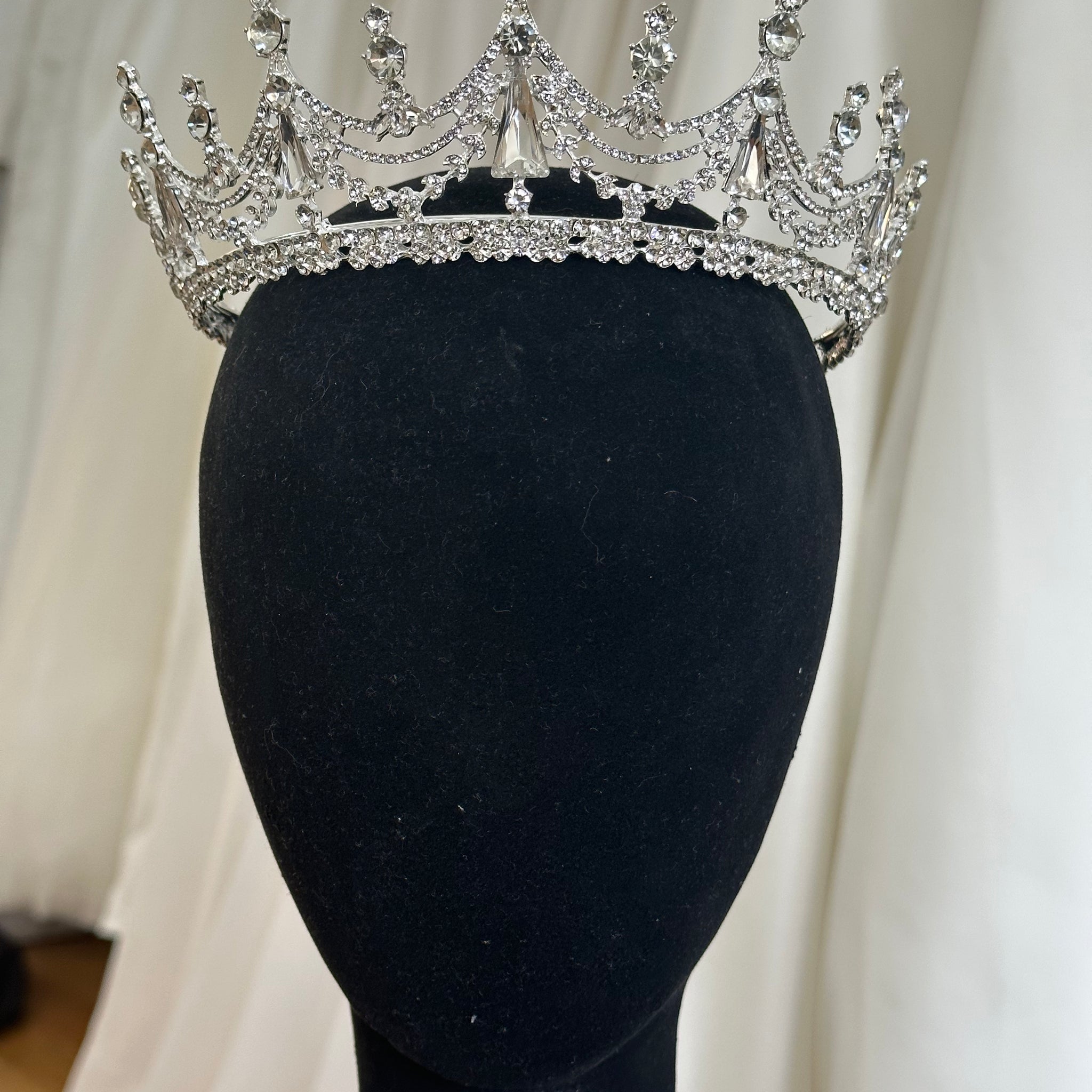 Luxury Vintage Style Crown - Handmade