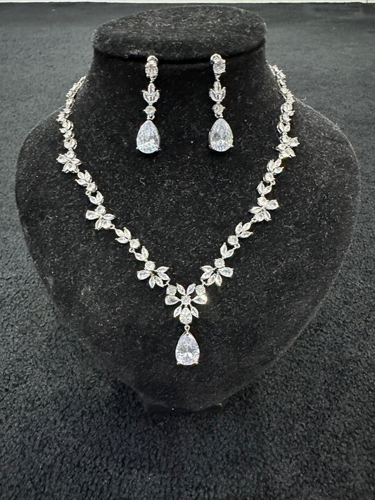 Teardrop Crystal Necklace and Earrings Set