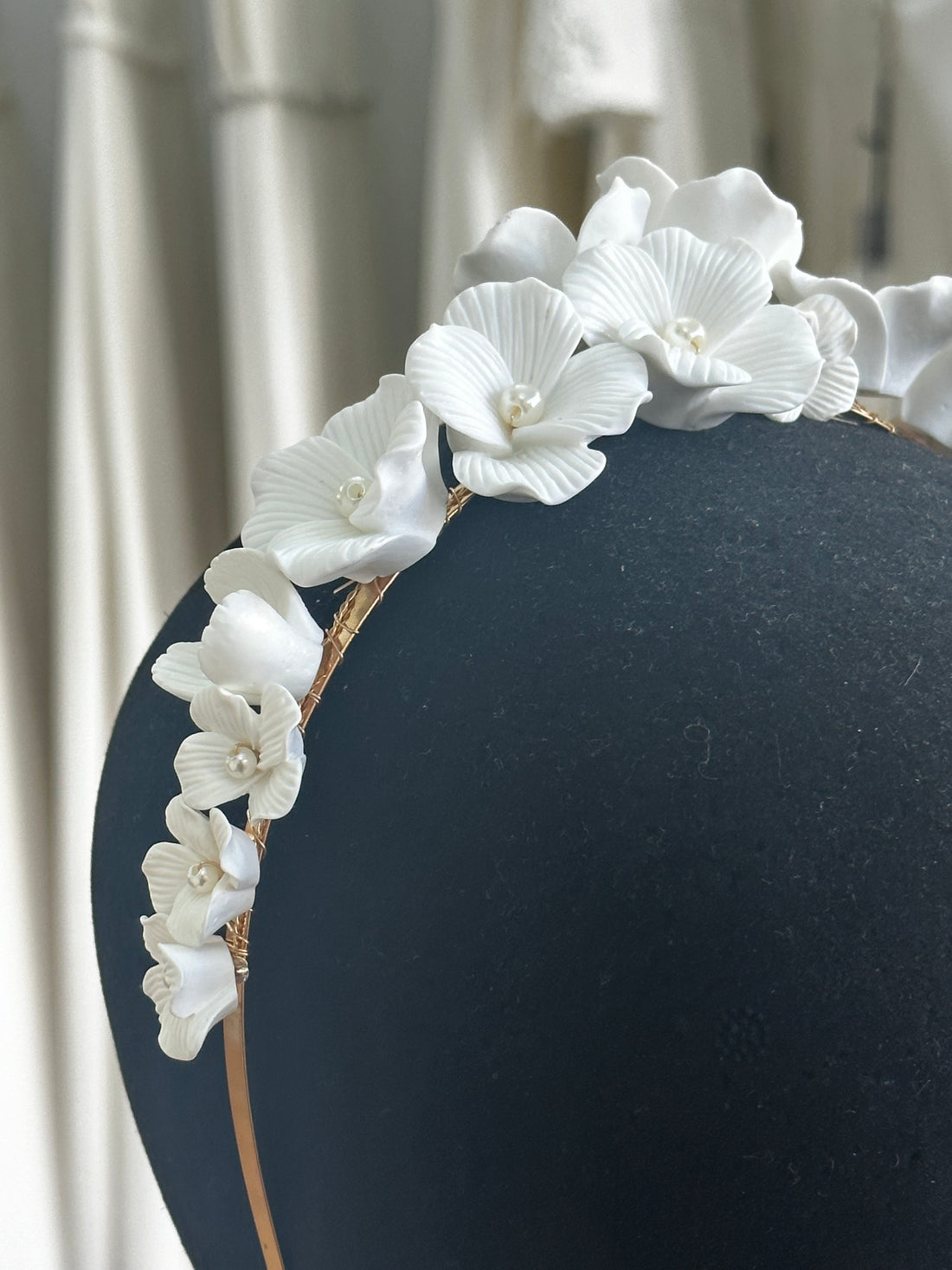 Flowers / Pearls Gold Headband