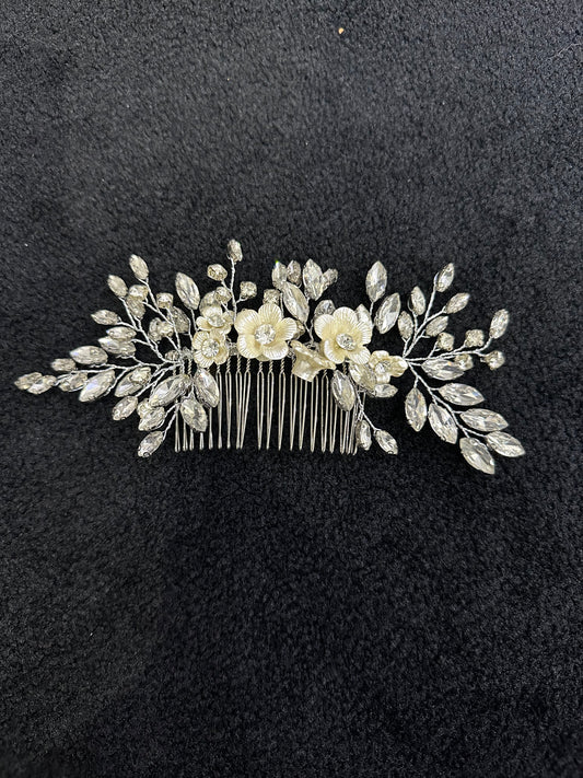 Large Silver Flowers and Petals Hair Comb