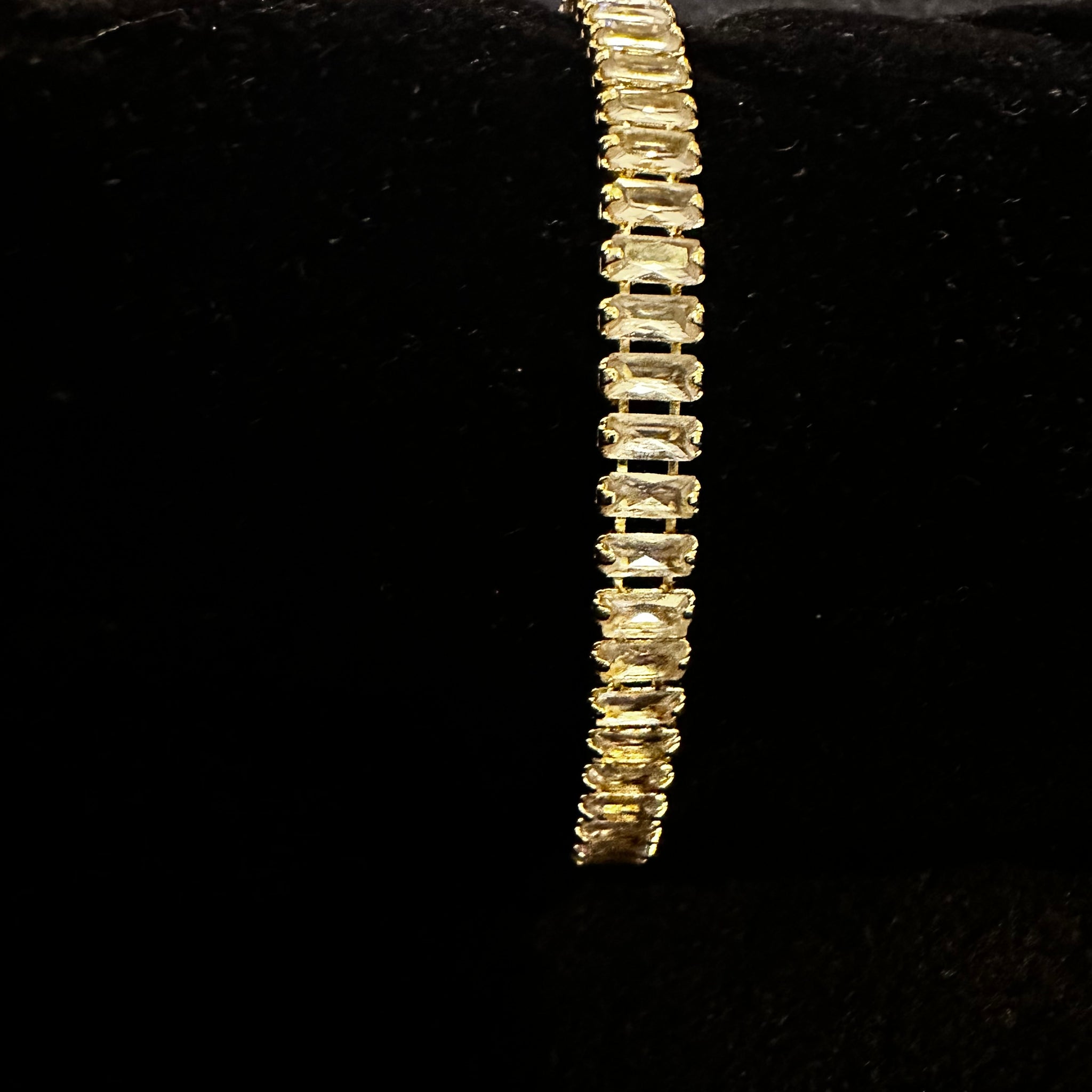 Luxury Gold Cubic Zirconia Bracelet w Extension Bar