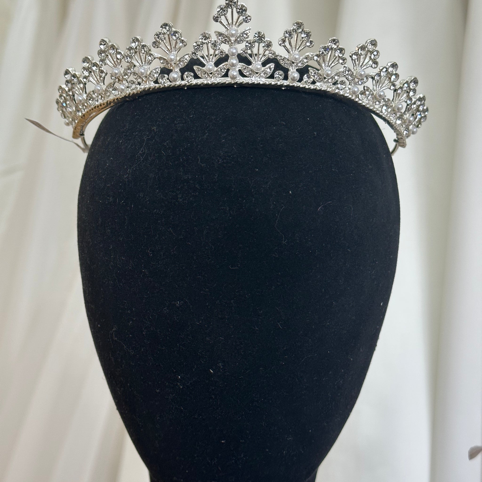 Vintage Pearl Style Tiara