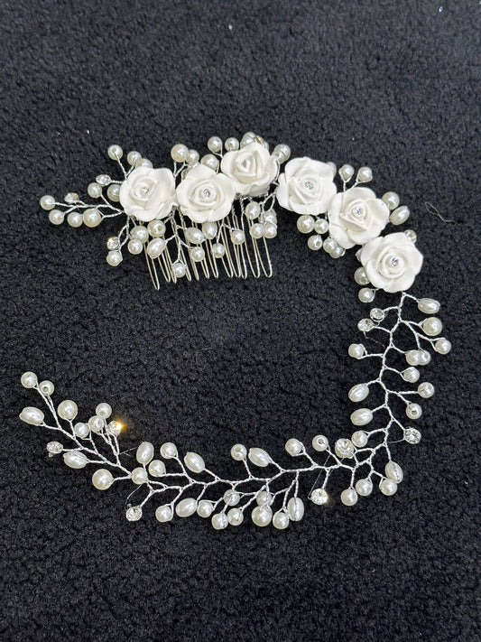 Long Flower and PearlHair Comb