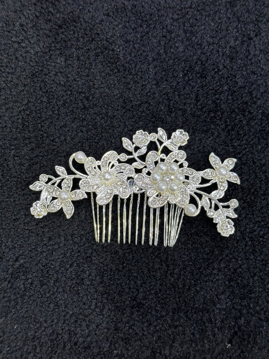 Pearl / Crystal Floral Hair Comb