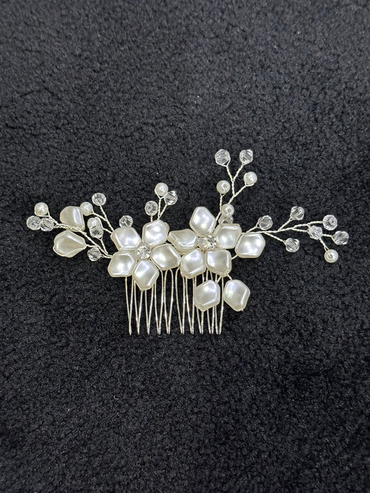 Small Beaded Floral Hair Comb