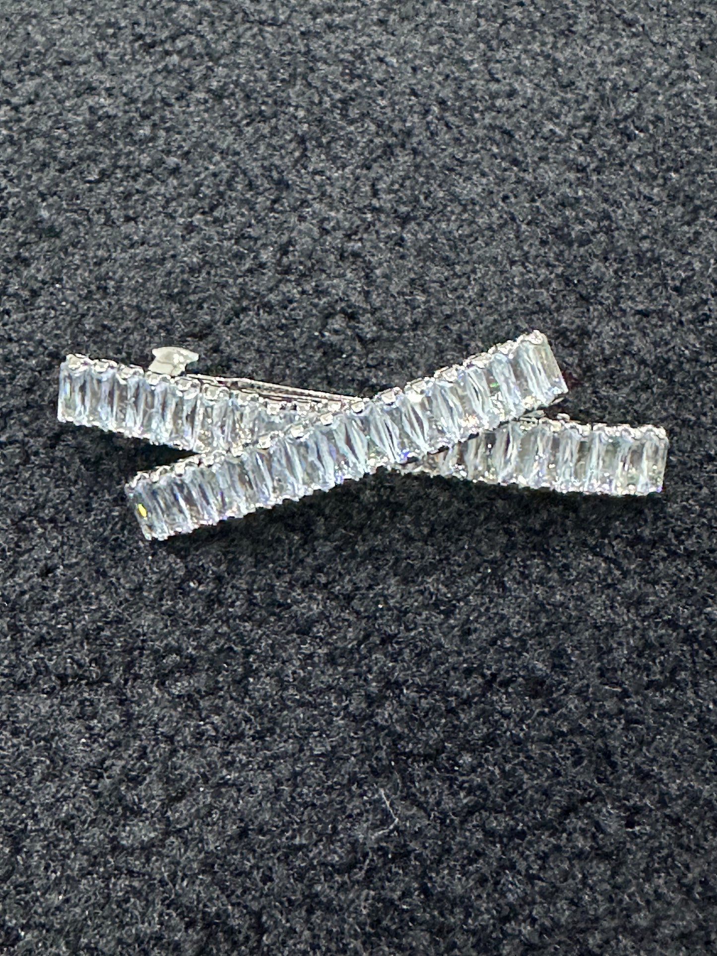 Criss Cross Cubic Zirconia Hair Clip