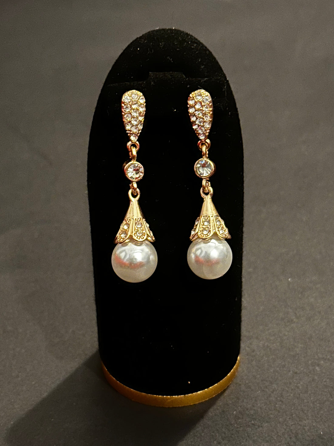 Rose Gold Pearl Drop Earrings