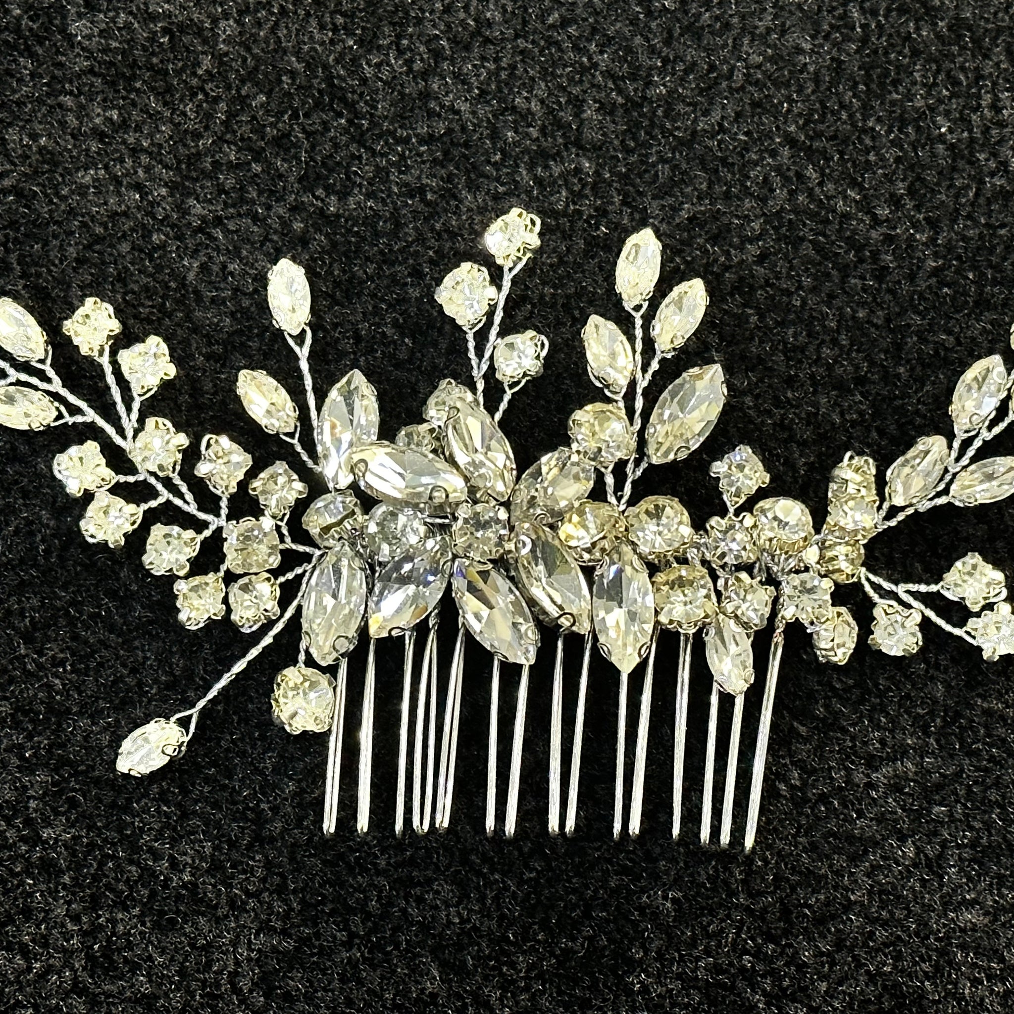 Cluster Crystal Hair Comb