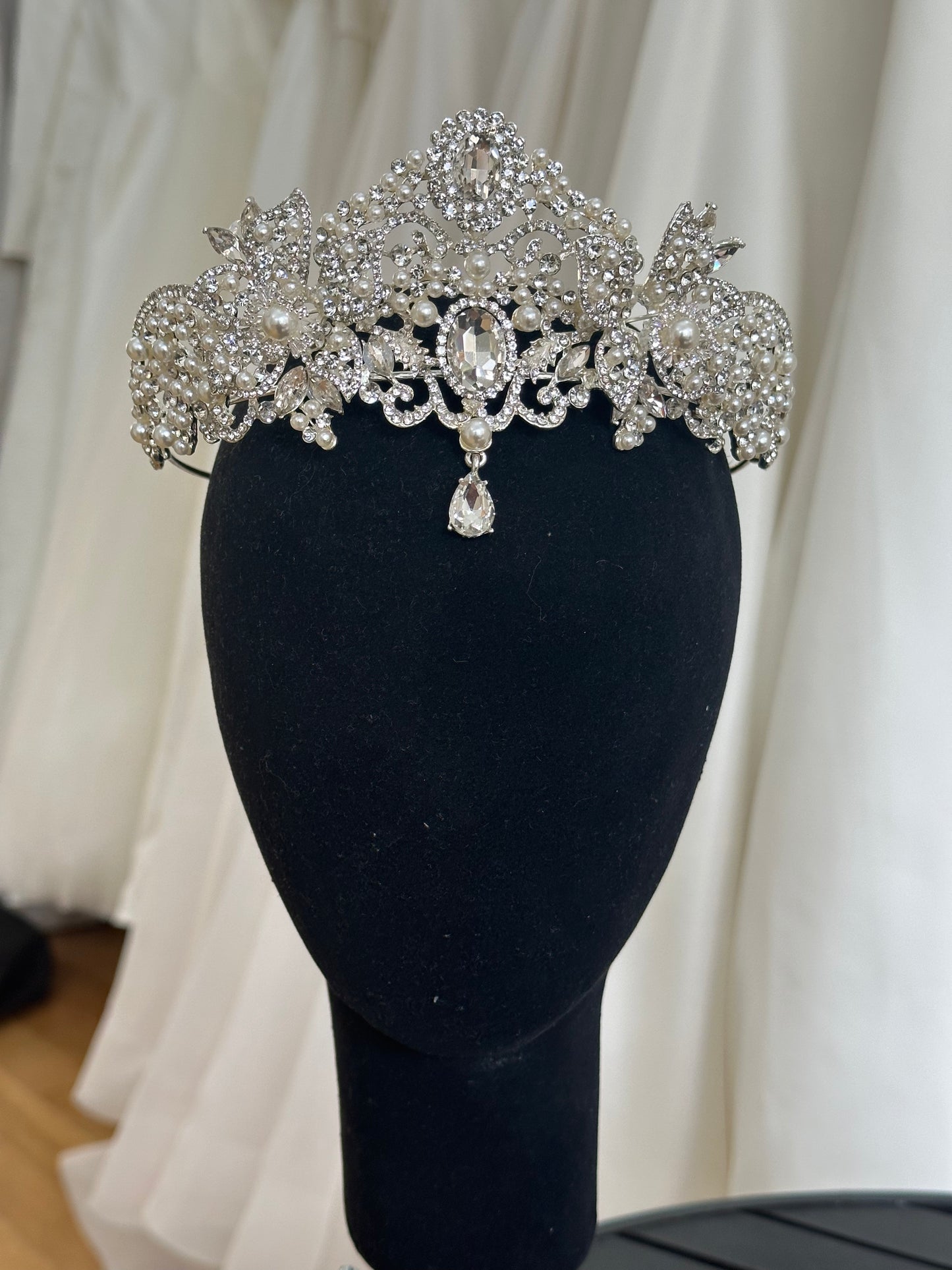 Crystal Teardrop Crown