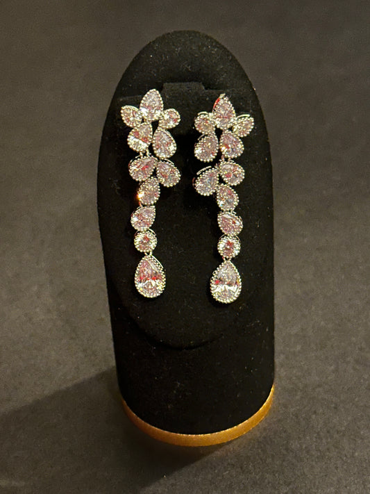 Daisy Crystal Drop Necklace Set