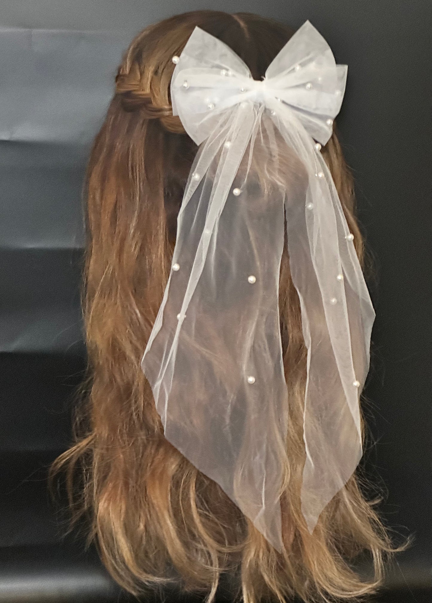 Tulle Pearl Bow