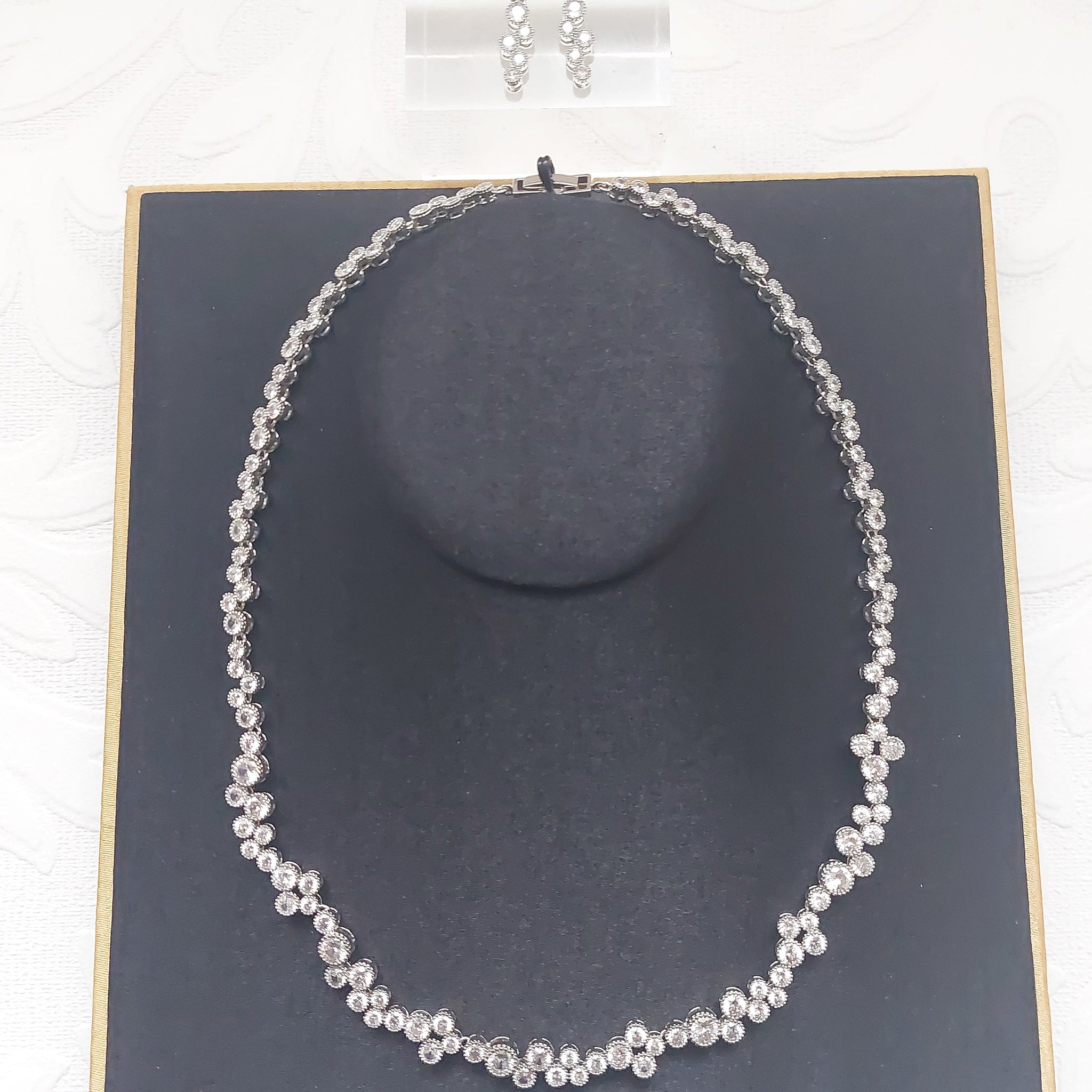 Silver Multiple Solitaire Necklace Set