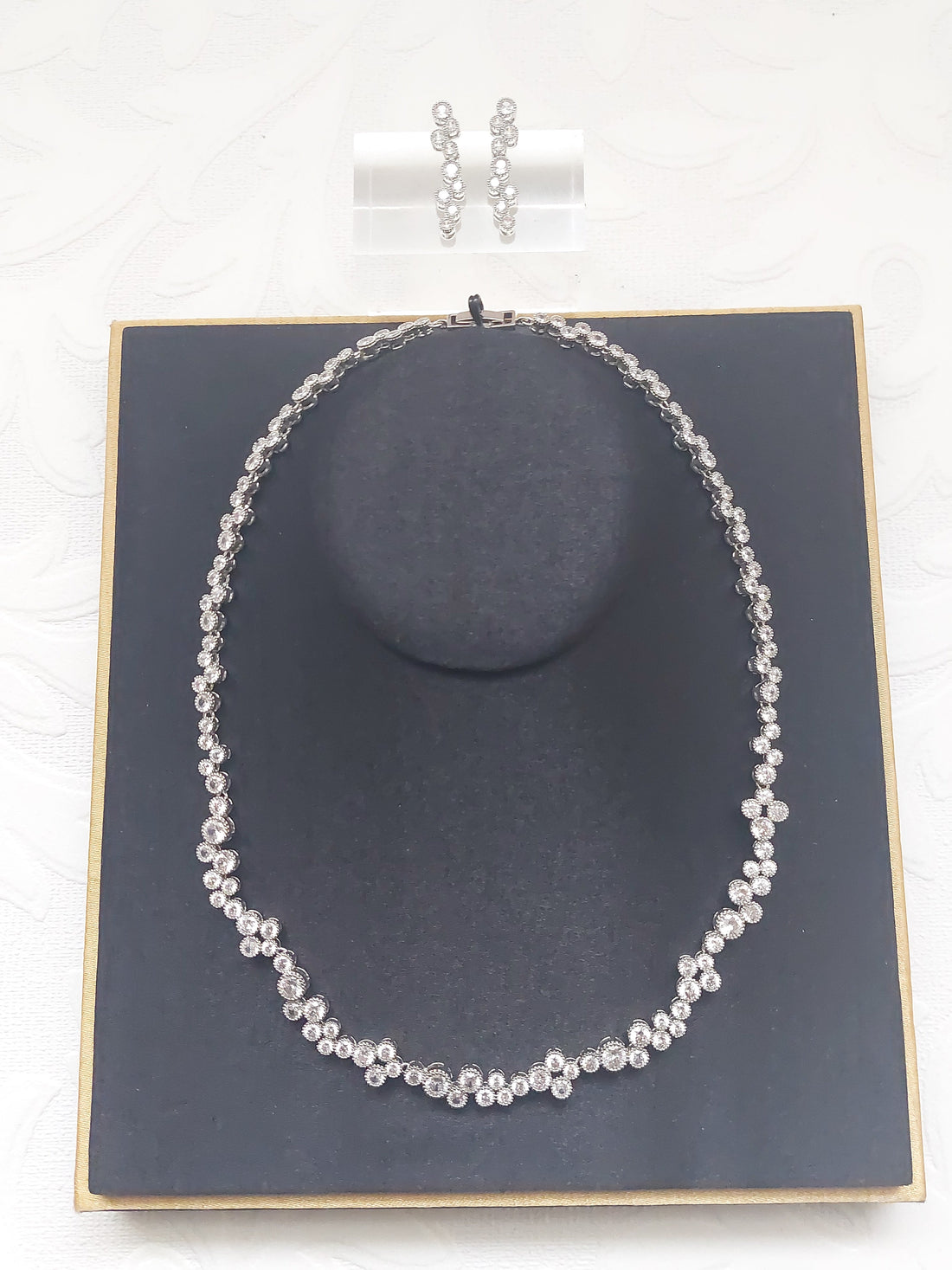 Silver Multiple Solitaire Necklace Set