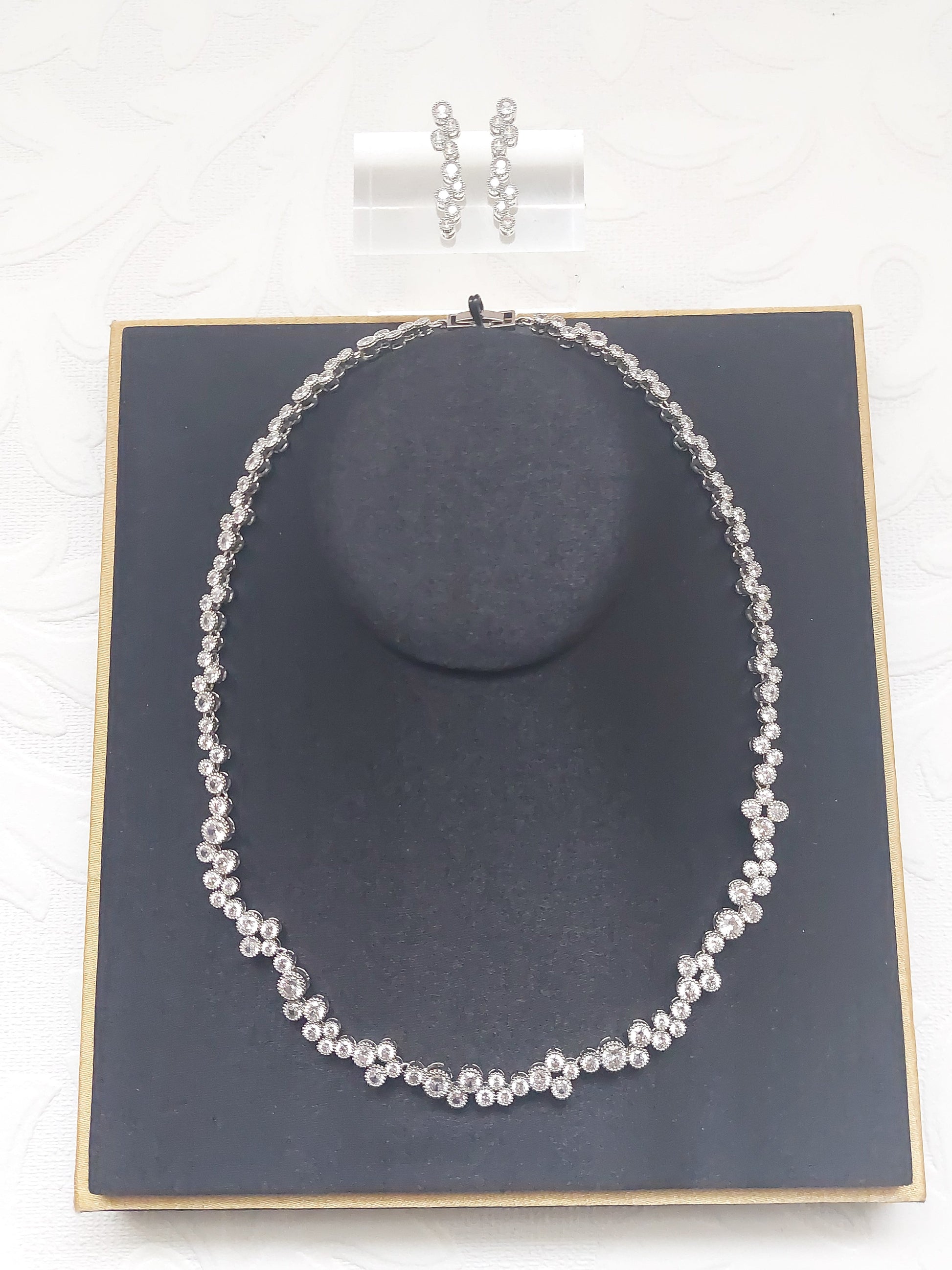 Silver Multiple Solitaire Necklace Set