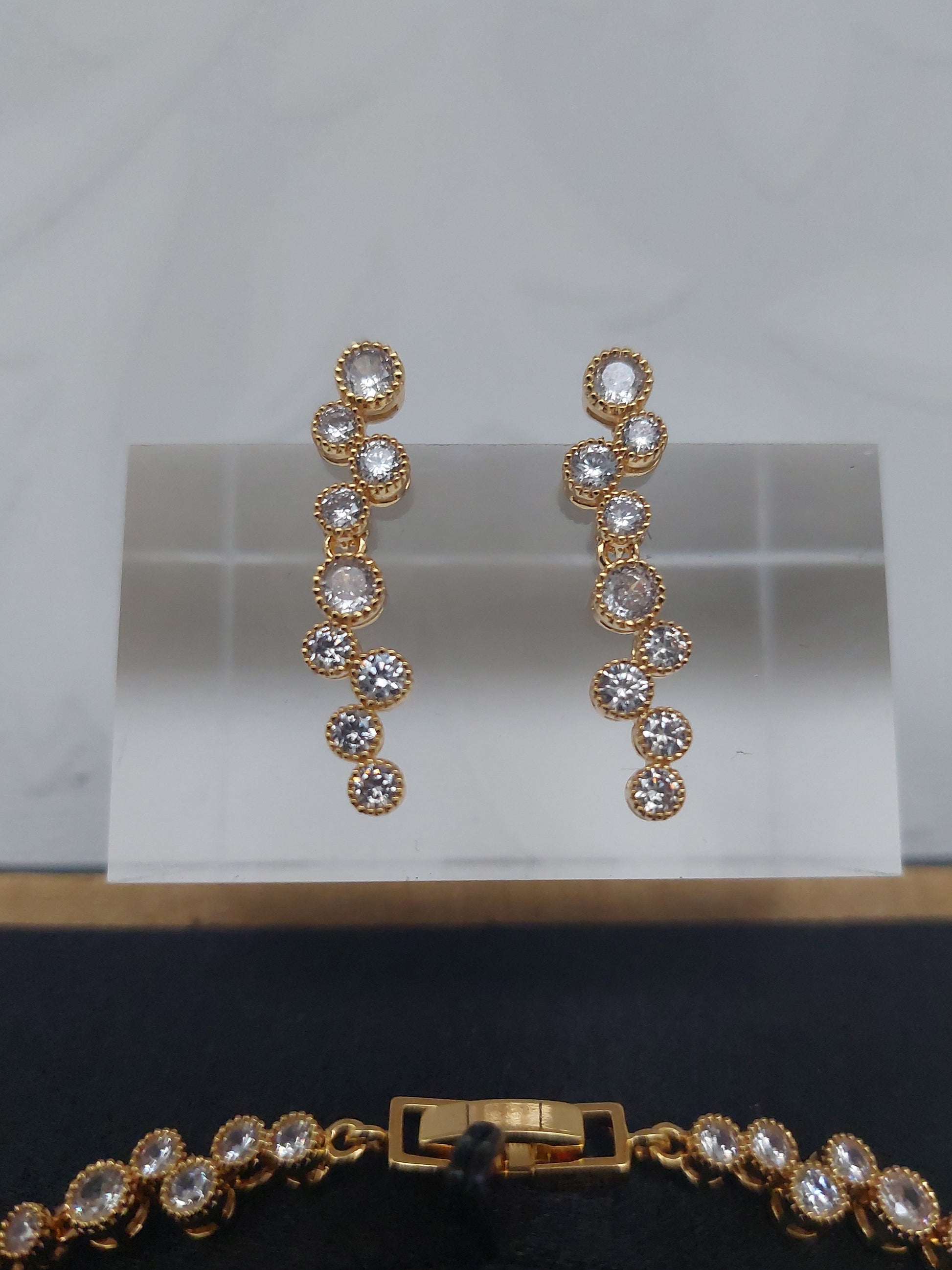 Gold Multiple Solitaire Necklace Set