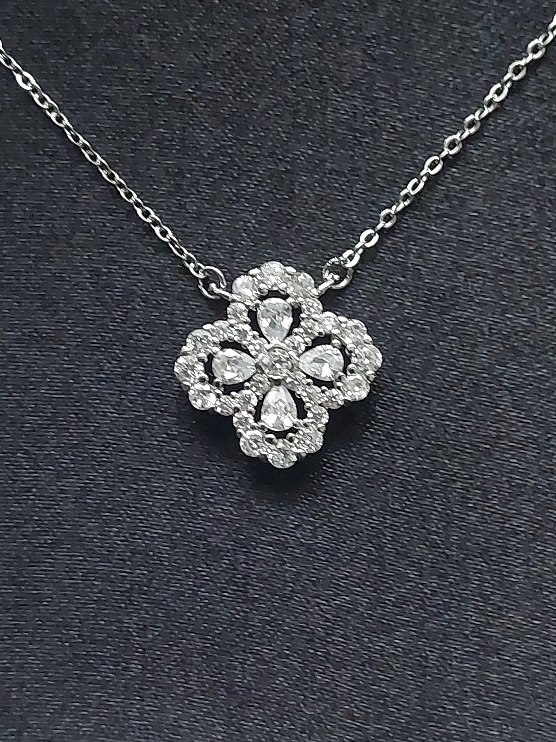 Blossom Flower Rhinestone Necklace Set