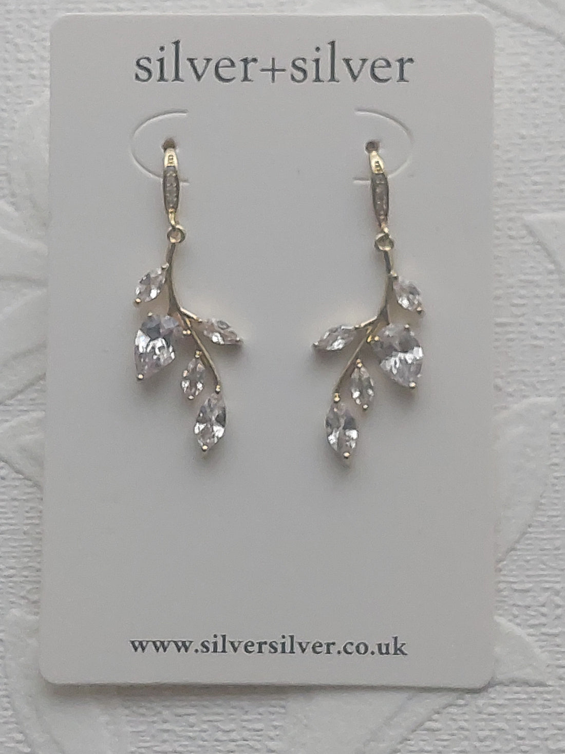 Gold Short Vine Earrings