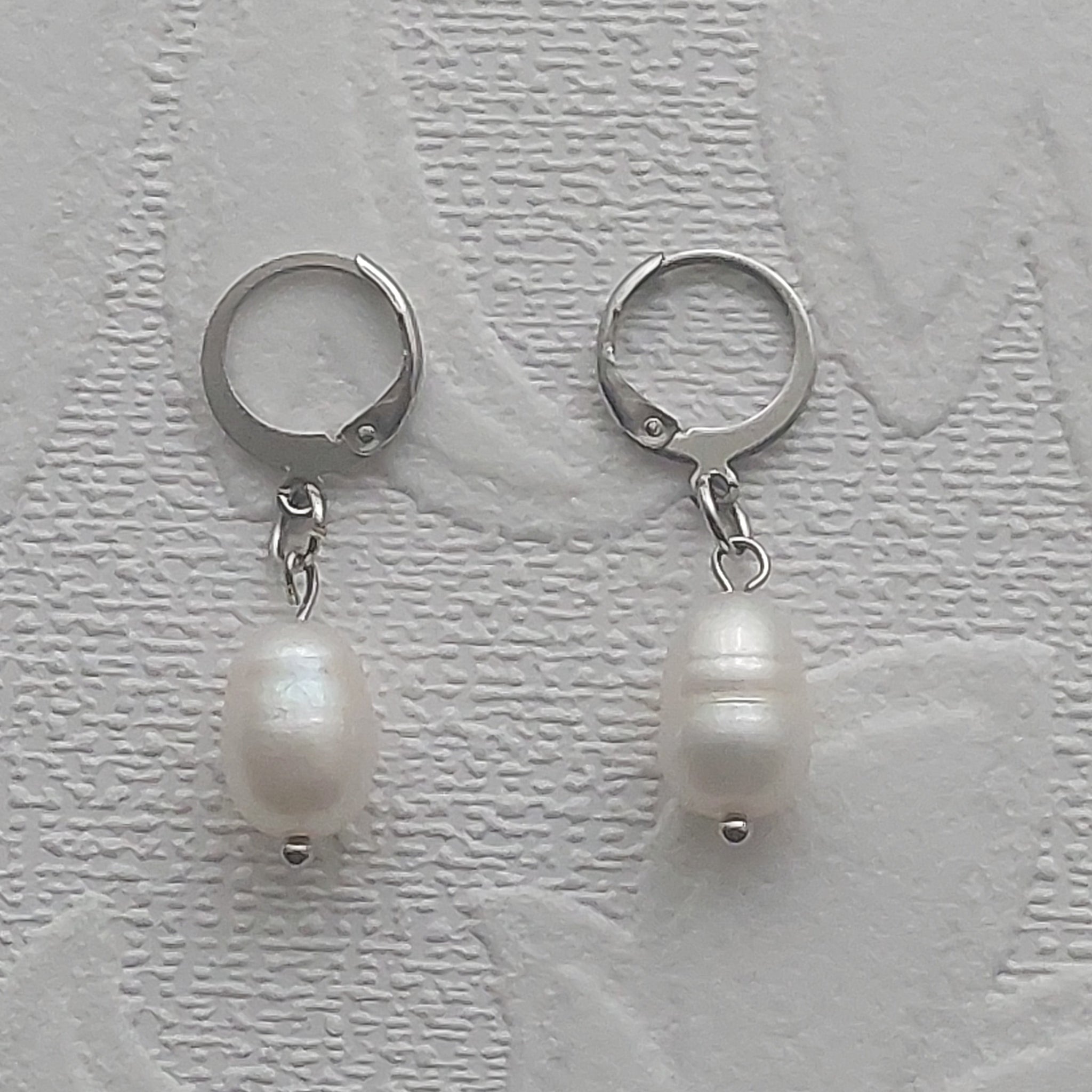 Short Drop Pearl Earrings