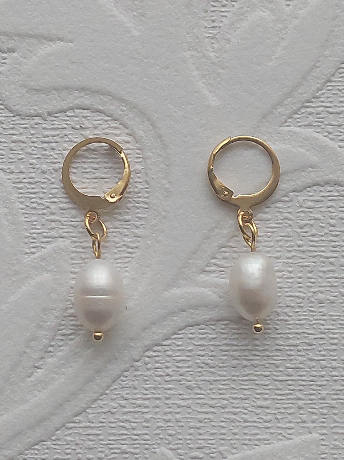 Short Drop Pearl Earrings