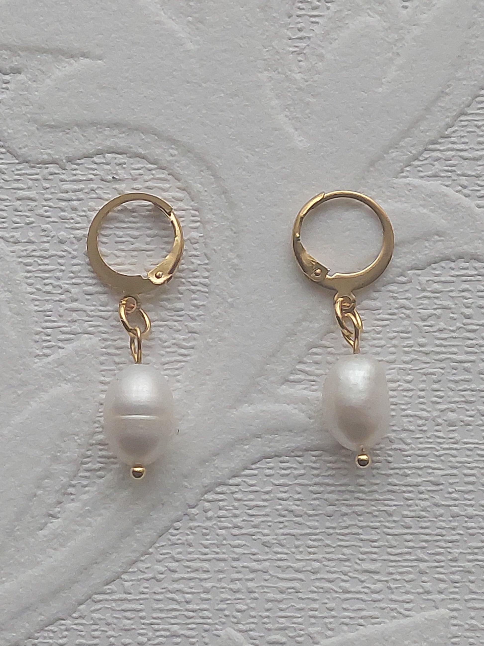 Short Drop Pearl Earrings