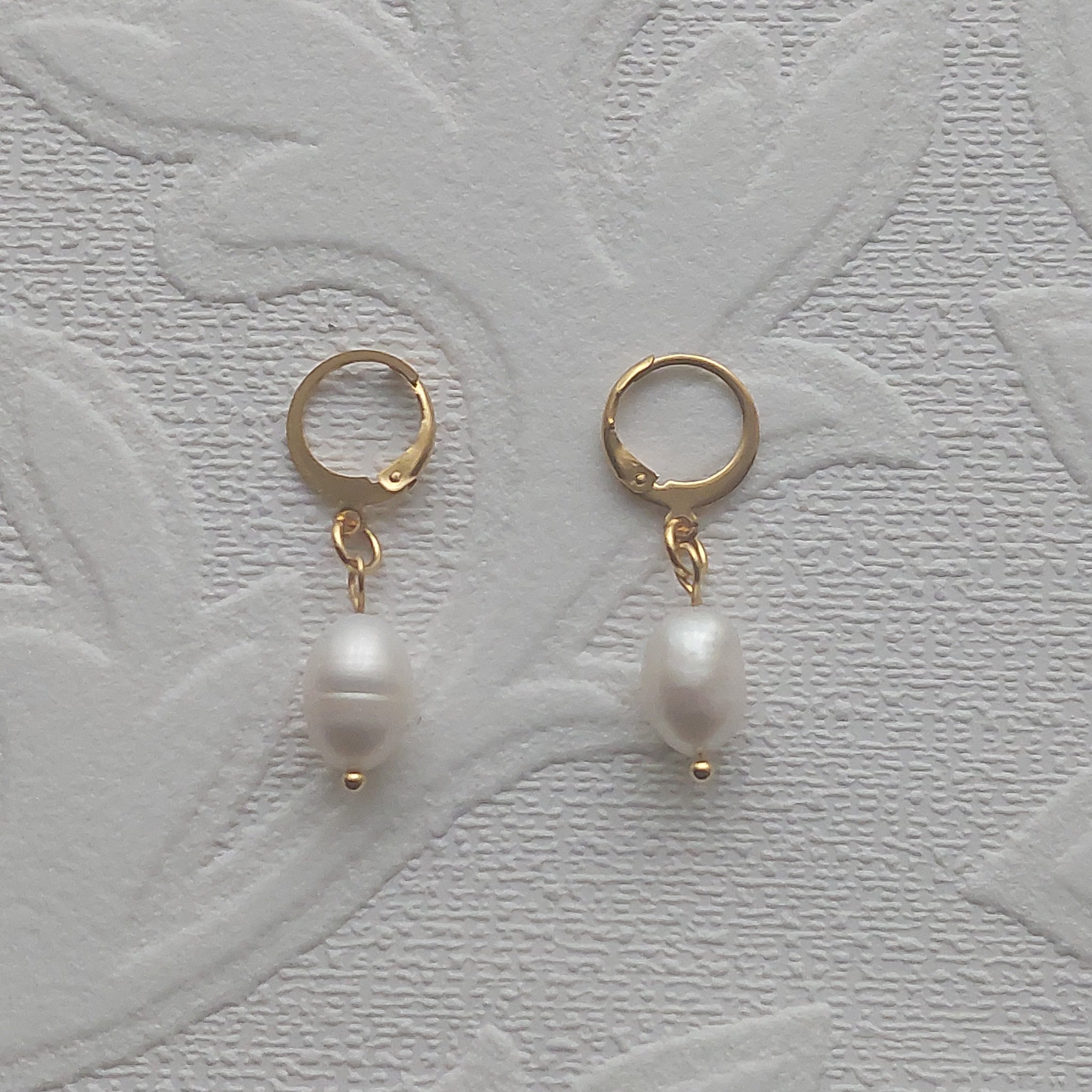 Short Drop Pearl Earrings