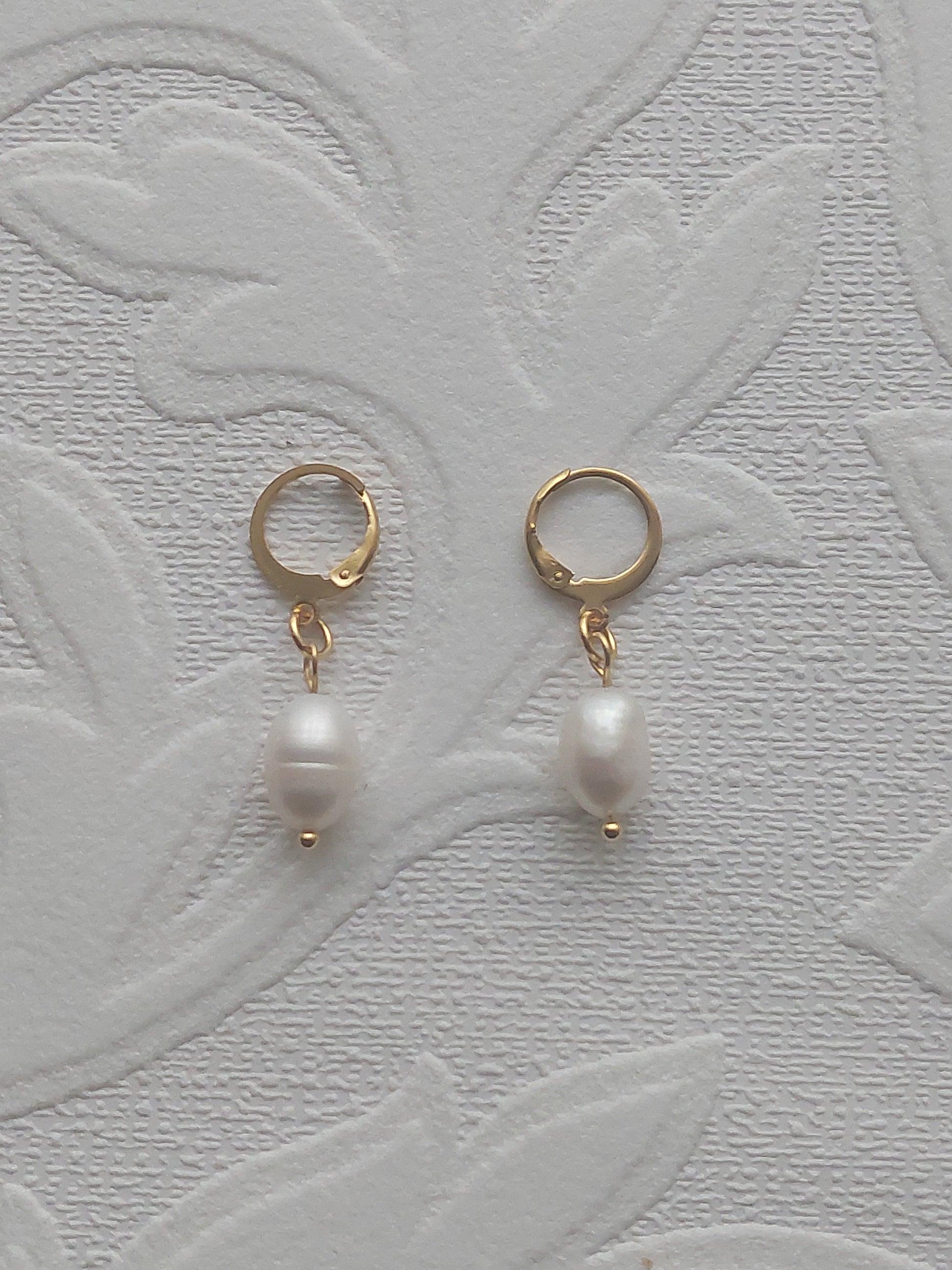 Short Drop Pearl Earrings