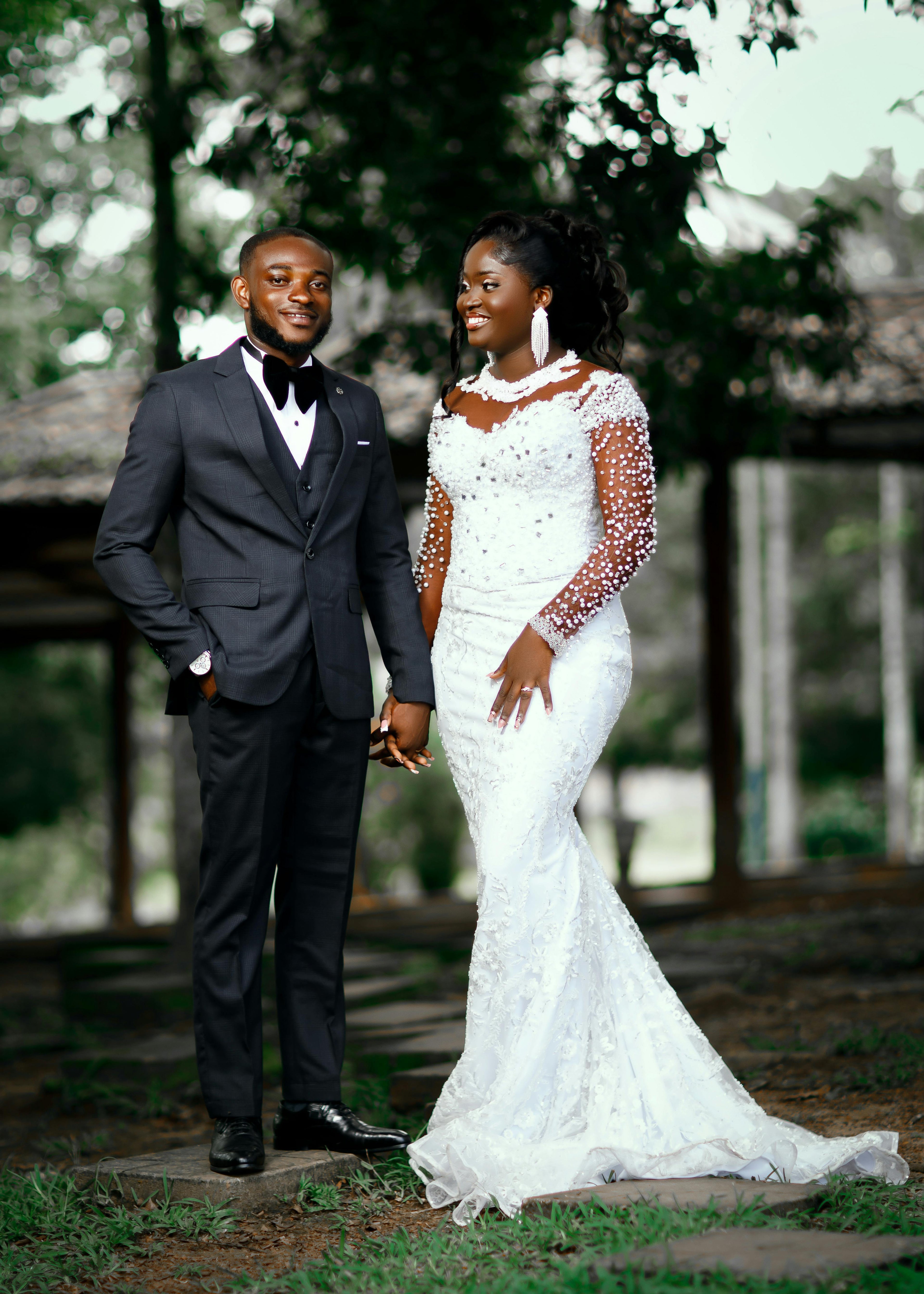 BRIDAL WARDROBE SUPPORT -  BRIDE & GROOM