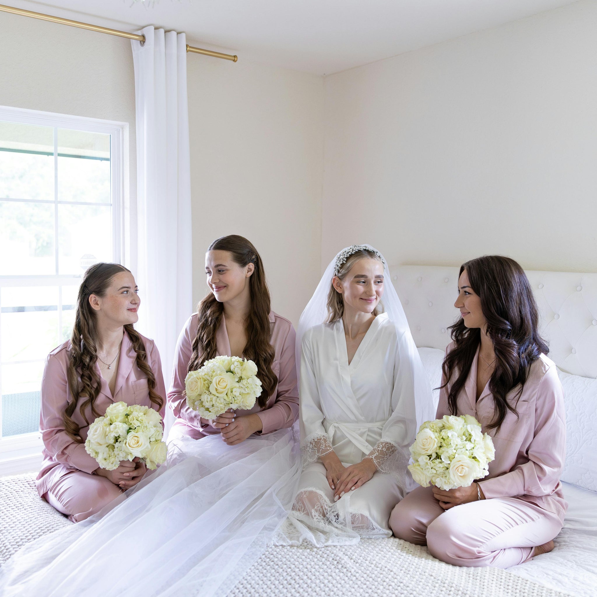 WEDDING DAY BRIDAL DRESSER - Bridal Party