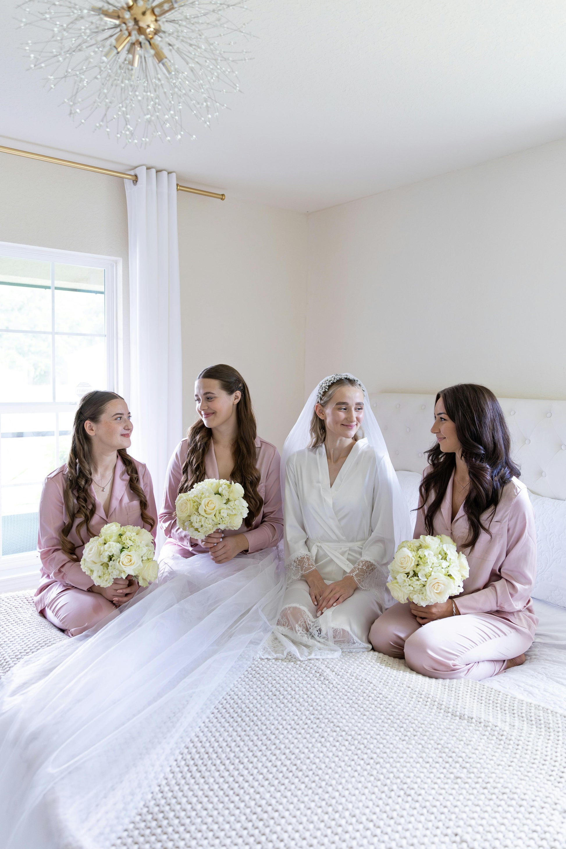 WEDDING DAY BRIDAL DRESSER - Bridal Party