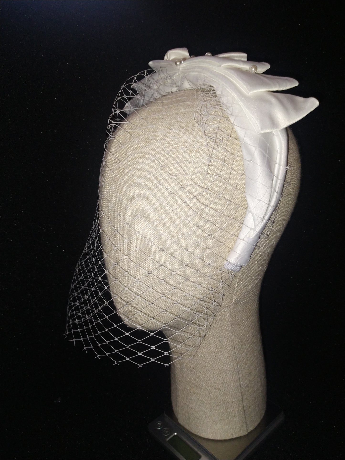 Satin Pleat Pearl Headband Veil