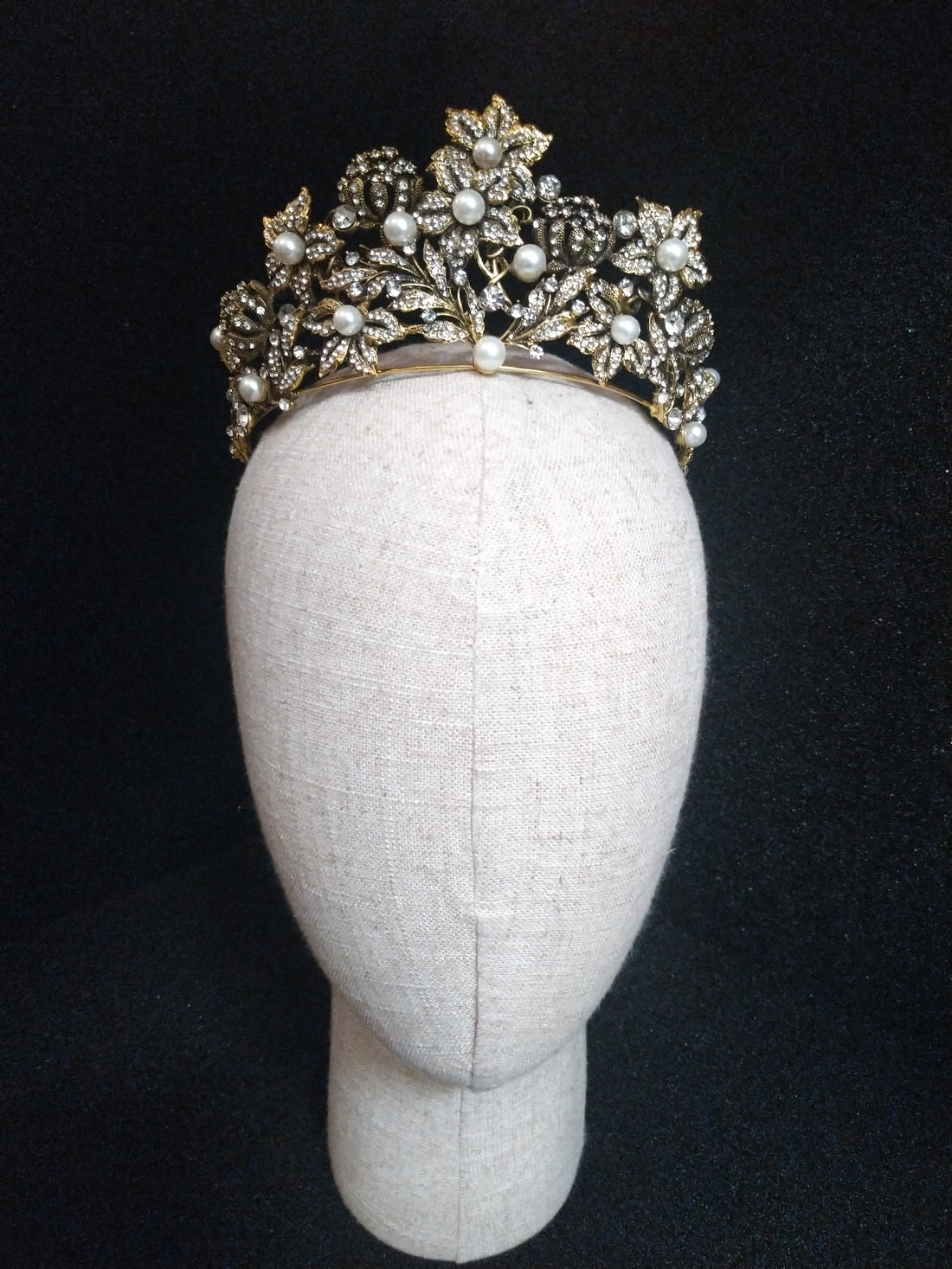 Gold Baroque Leaf/Pearl Crown