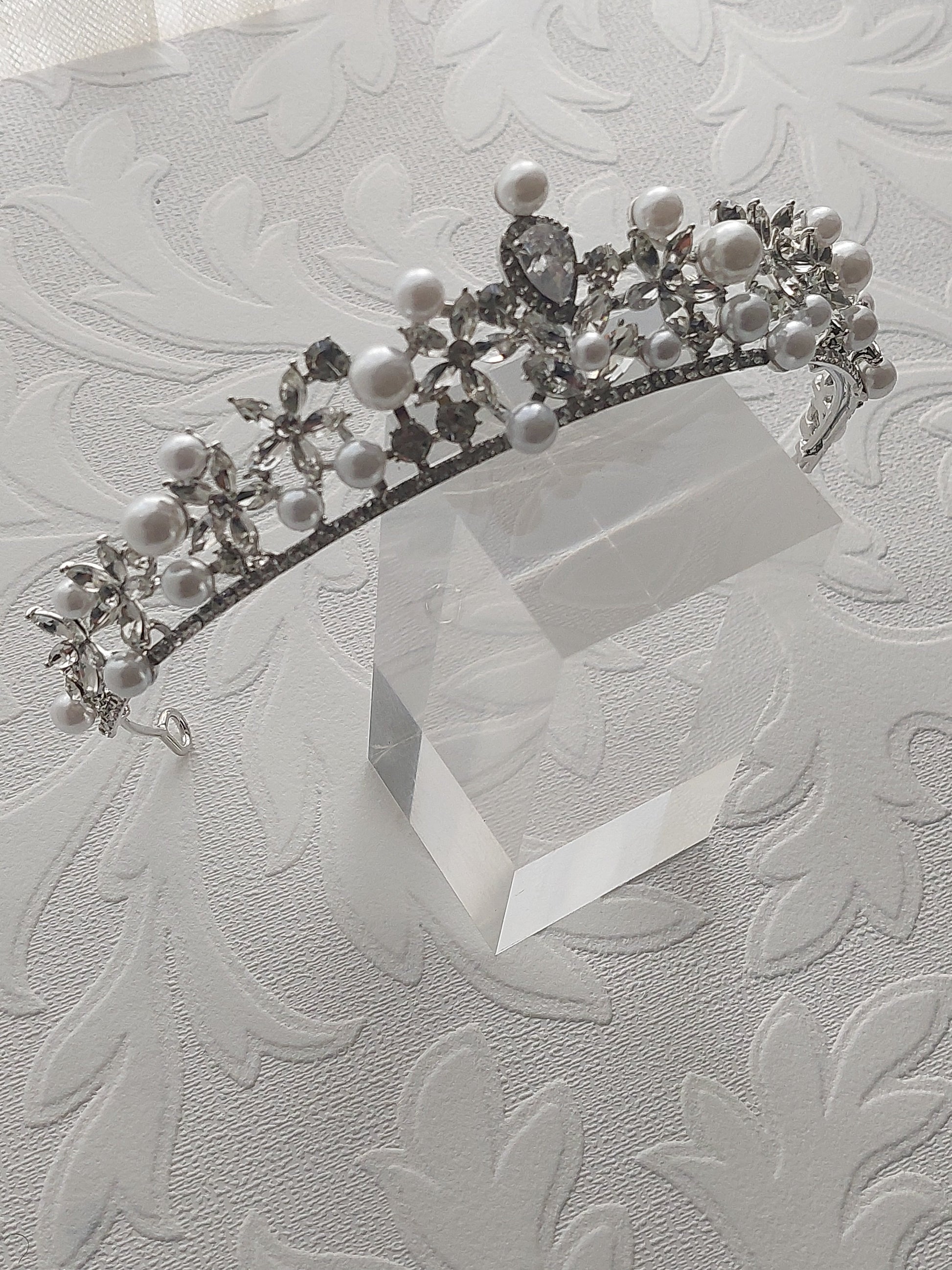 Vintage Inspired Pearl Tiara