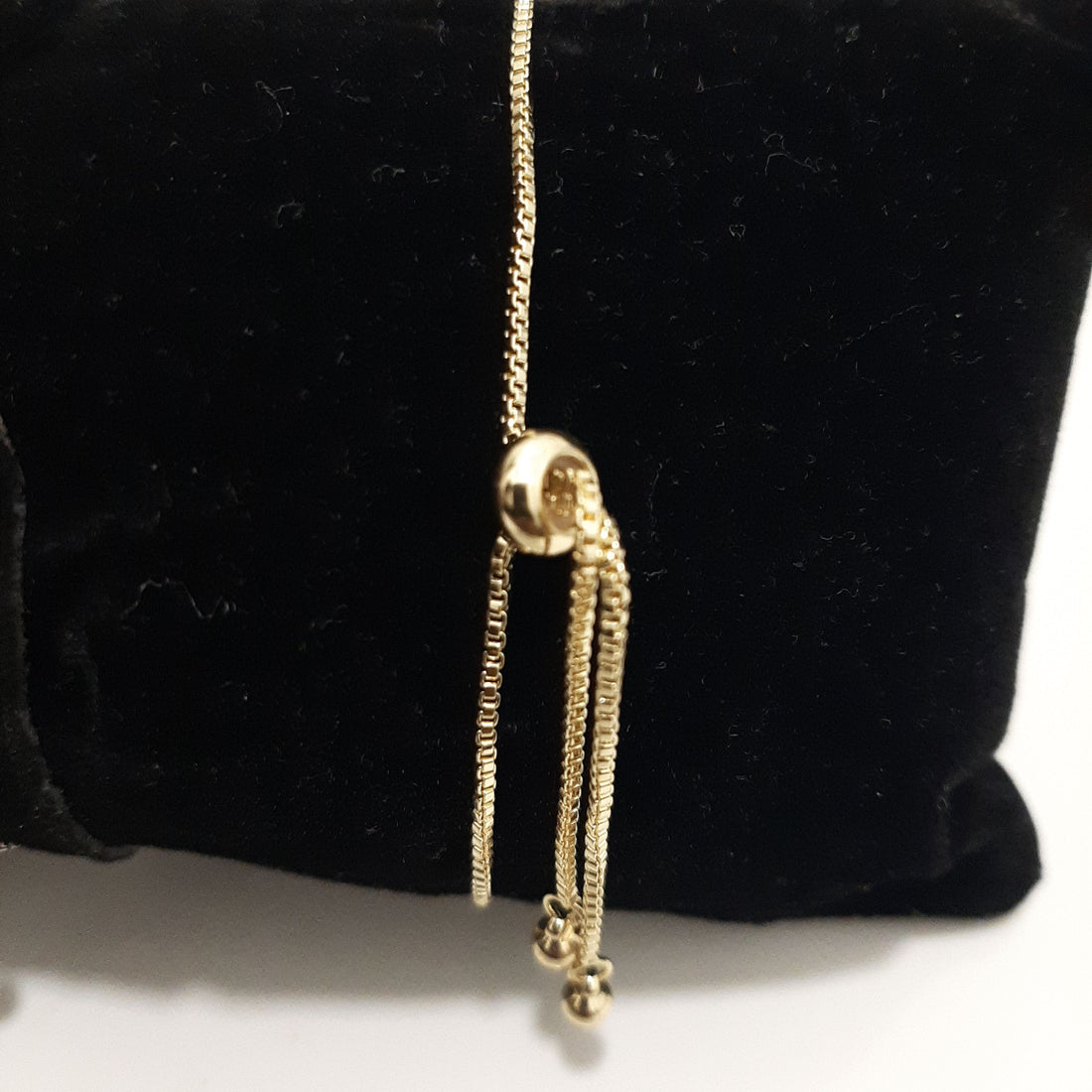 Gold Circle Drawstring Bracelet