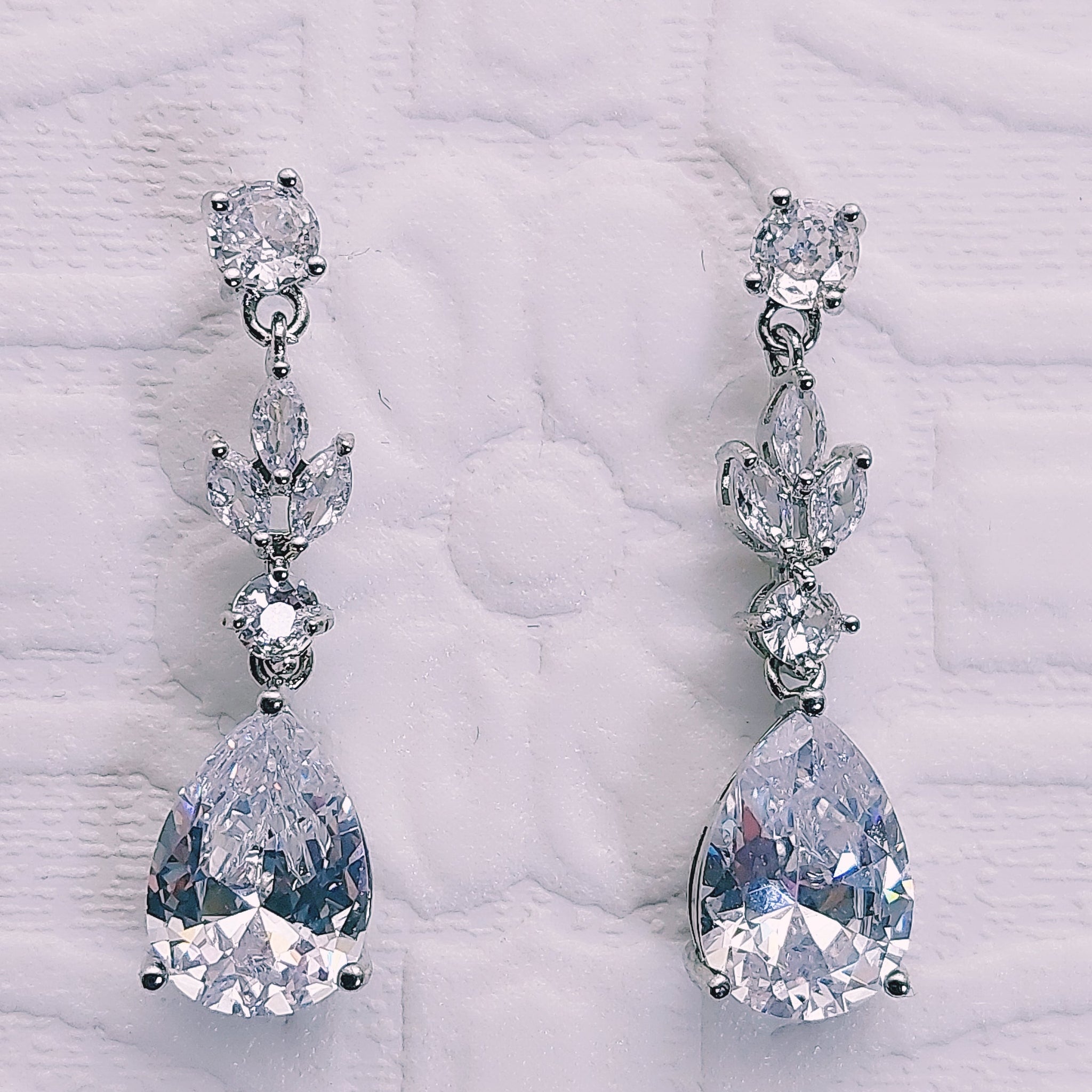 Timeless Crystal Drop Earrings for Your Dream Wedding Day