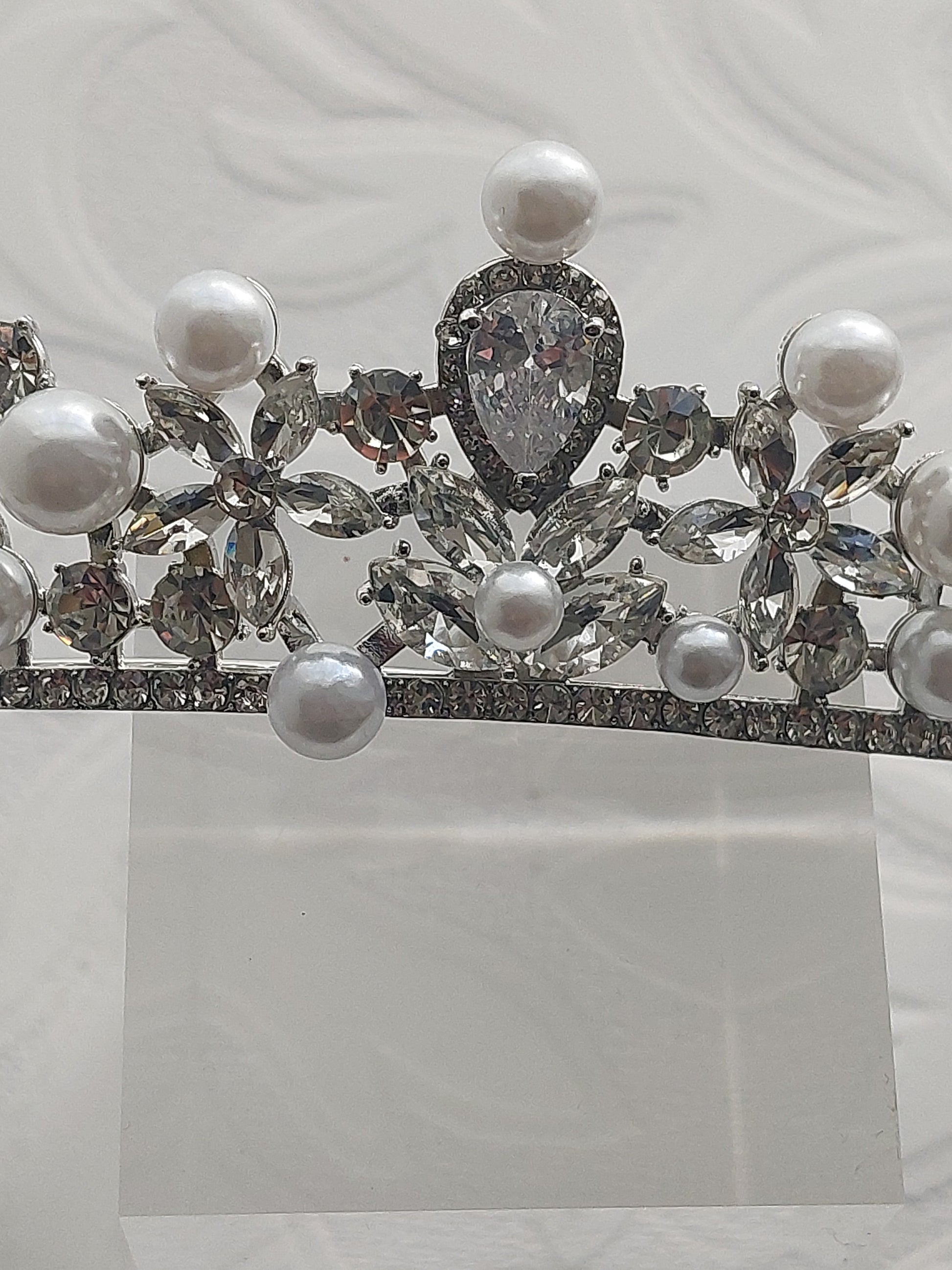 Vintage Inspired Pearl Tiara