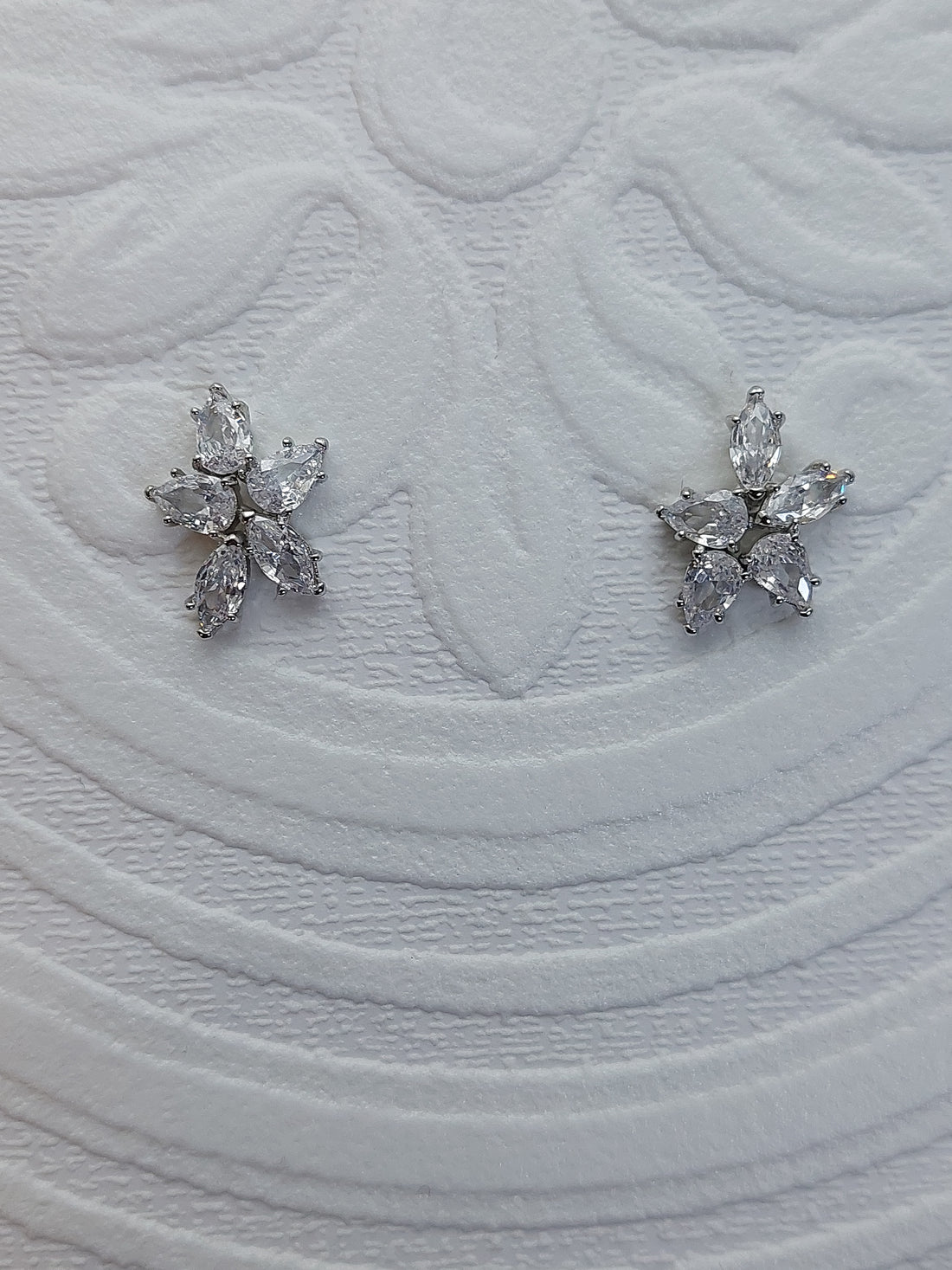 Flower Shape Earrings