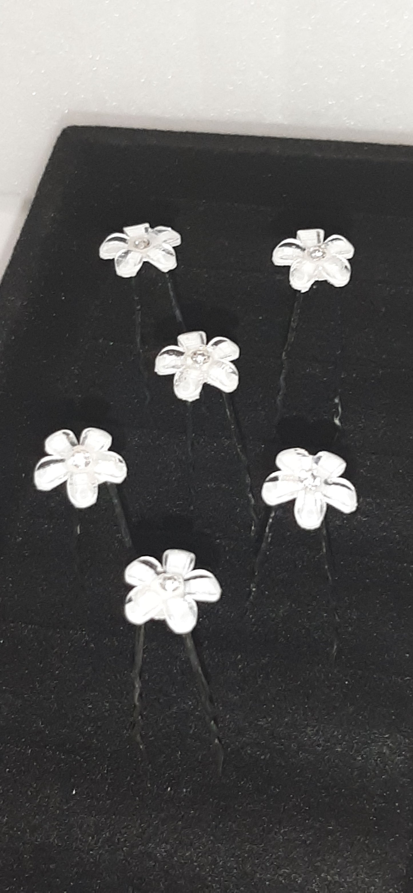 Daisy Acrylic Flower Hair Pins Set of 6