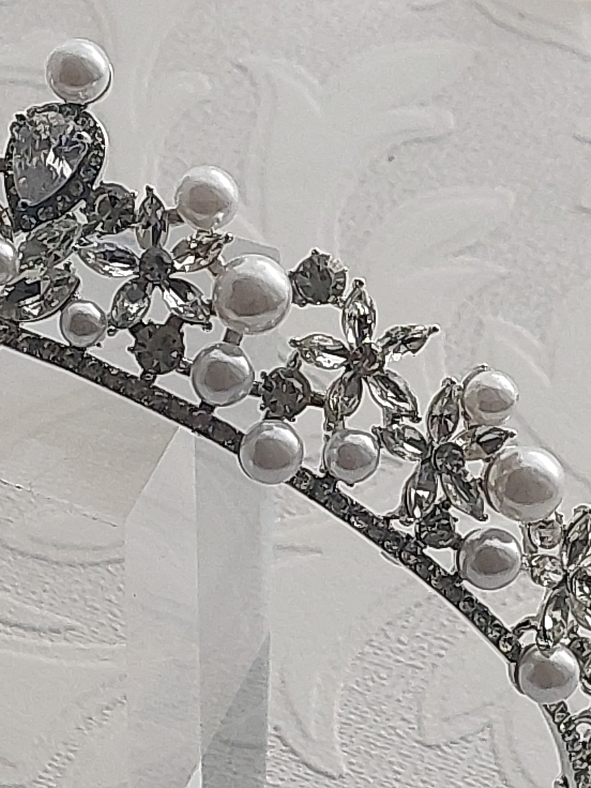 Vintage Inspired Pearl Tiara
