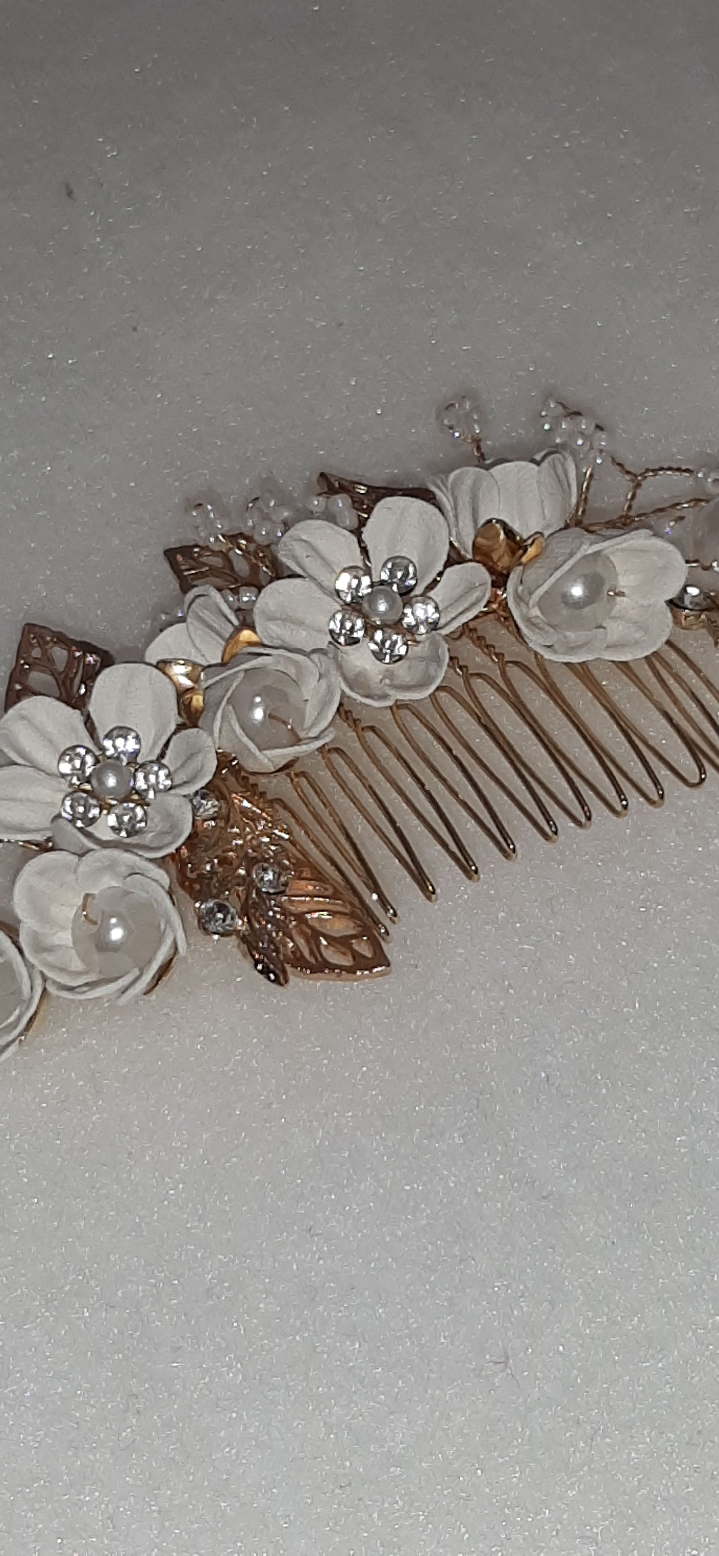 Gold and Ivory Flower Haircomb