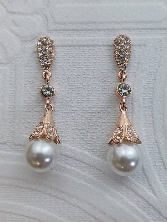 Rose Gold Pearl Drop Earrings